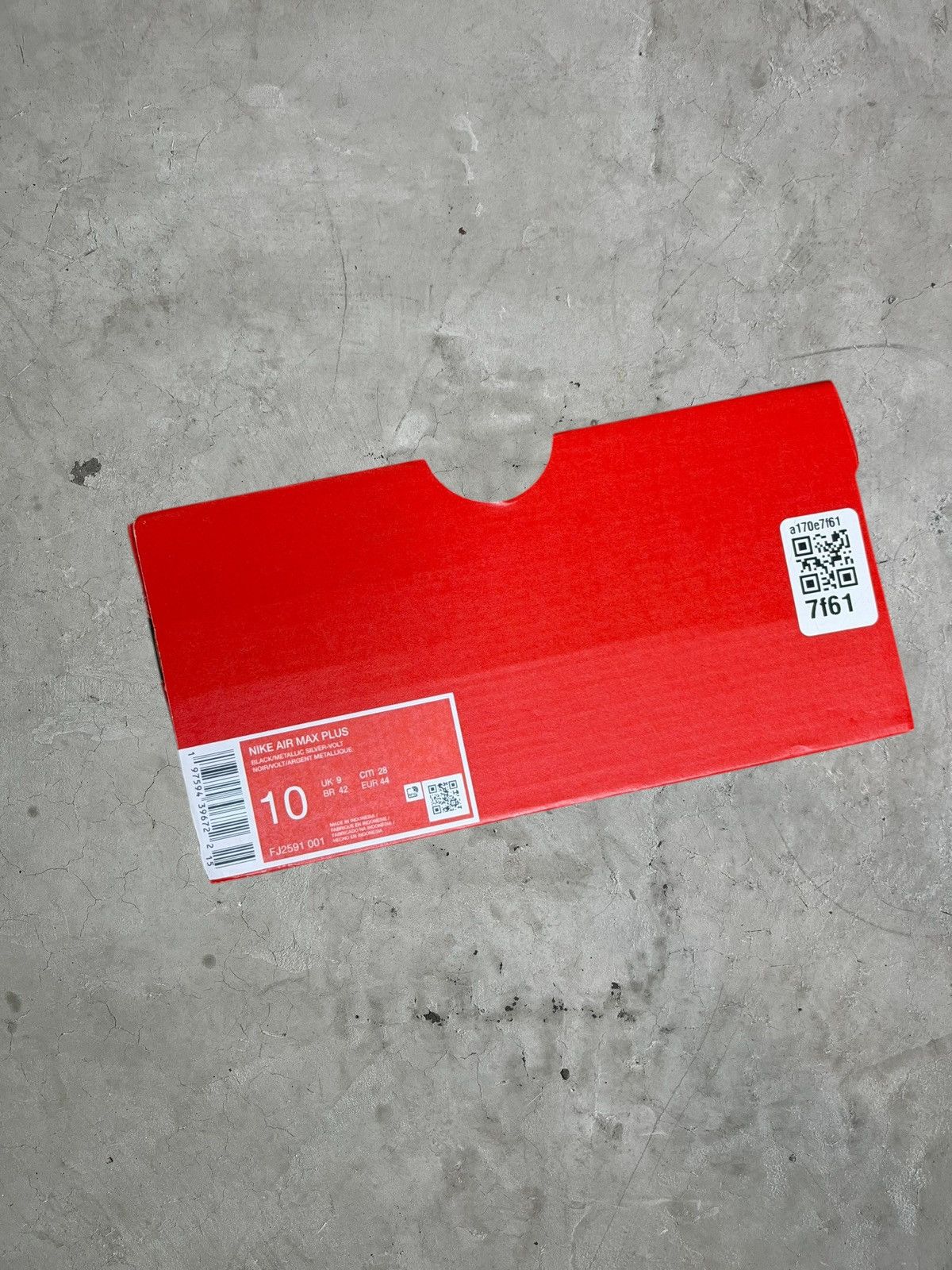 Nike Nike Air Max Plus Size US 10 / EU 43 - 4 Thumbnail