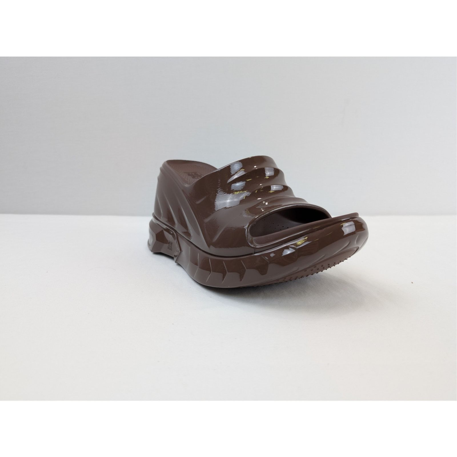 Givenchy o1rshd1 Marshmallow Slider Wedge Sandal in Chocolate Size US 7 / IT 37 - 2 Thumbnail