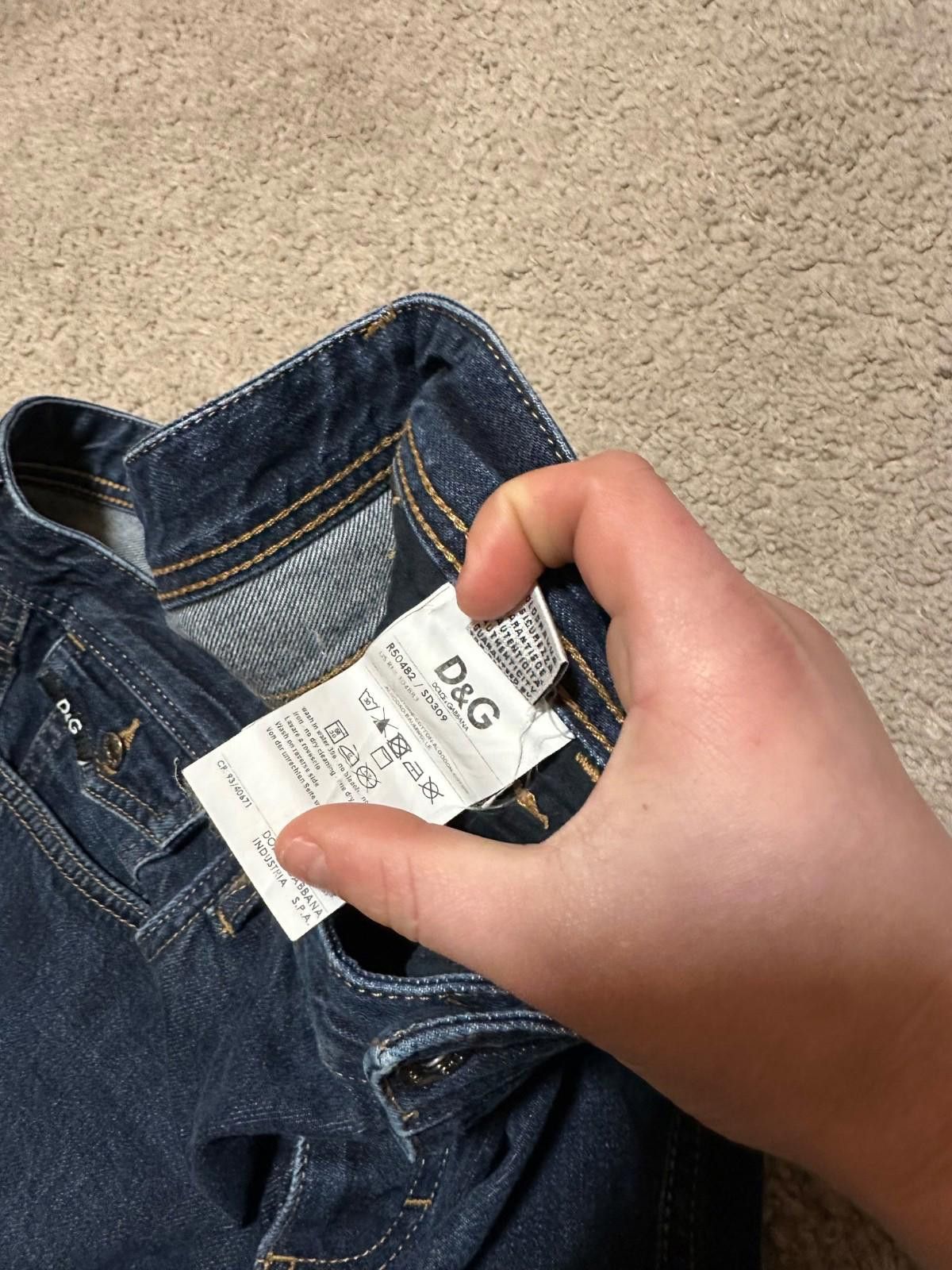 Dolce & Gabbana Dolce & Gabbana Magic Jeans Mens 36 Dark Wash Button Fly Size US 36 / EU 52 - 9 Thumbnail