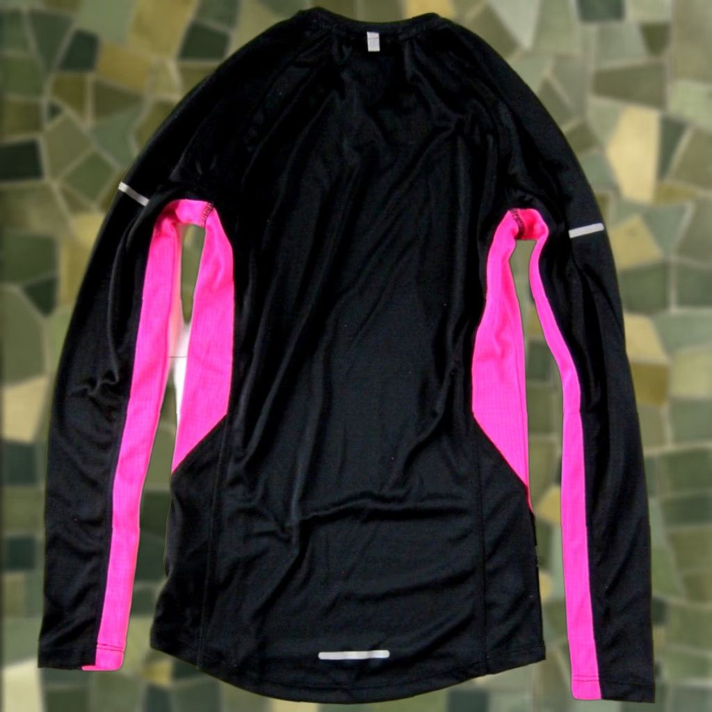 Karrimor NWT Karrimor Black Pink Stretch Long Sleeve RUN Tee Shirt Women Size 2 Size XS / US 0-2 / IT 36-38 - 1 Thumbnail