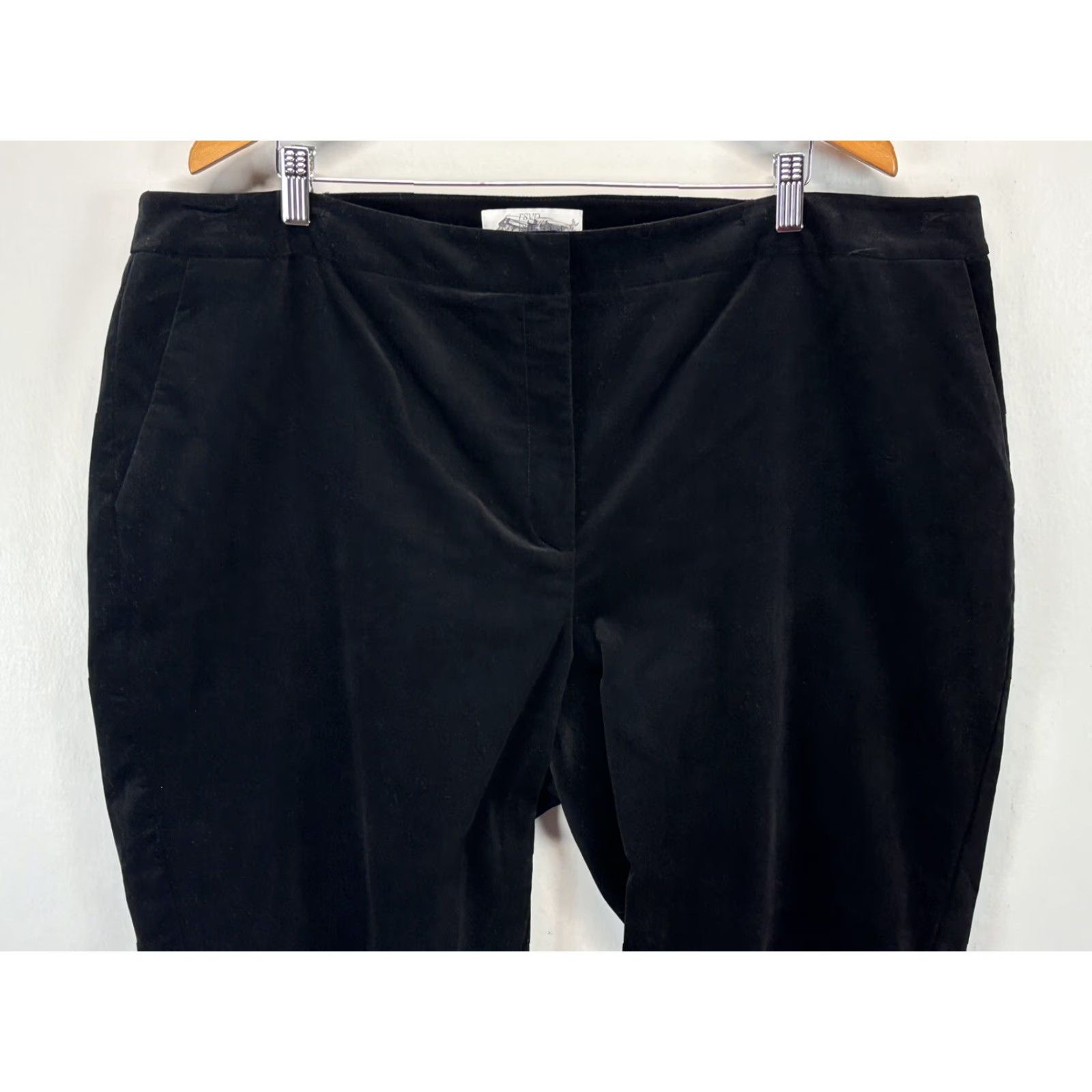 Talbots Talbots RSVP Black Velvet Pants 22W Plus Ankle Ruffle Elastic Sides Sz NEW! Size 40" / US 18 - 2 Thumbnail