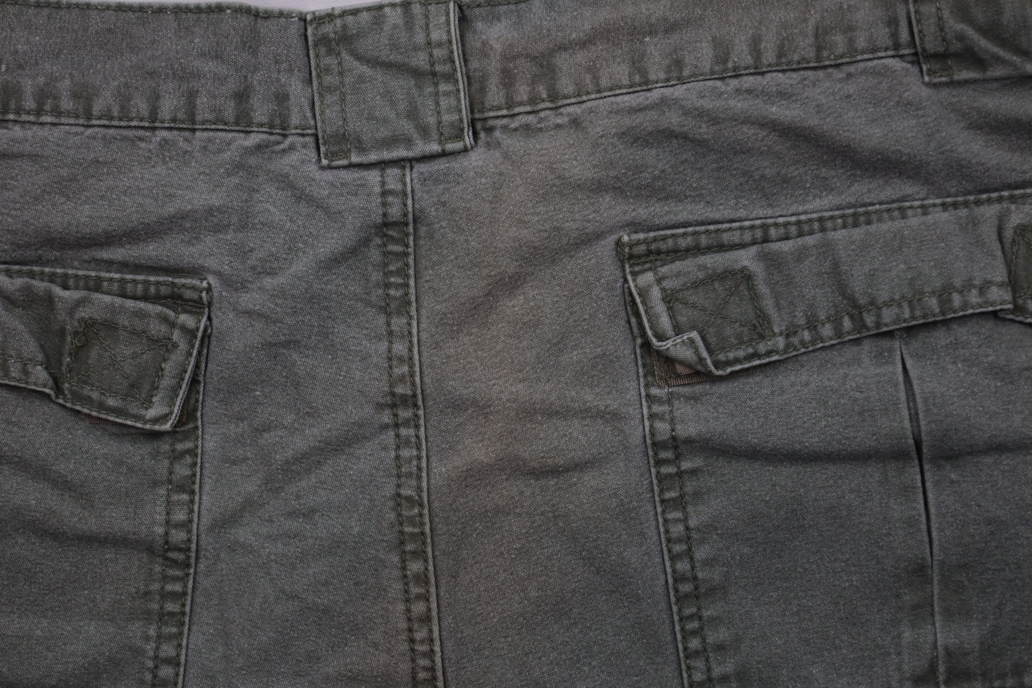 Vintage Vintage 90s Streetwear Above Knee Front Pocket Cargo Shorts Size US 36 / EU 52 - 8 Thumbnail