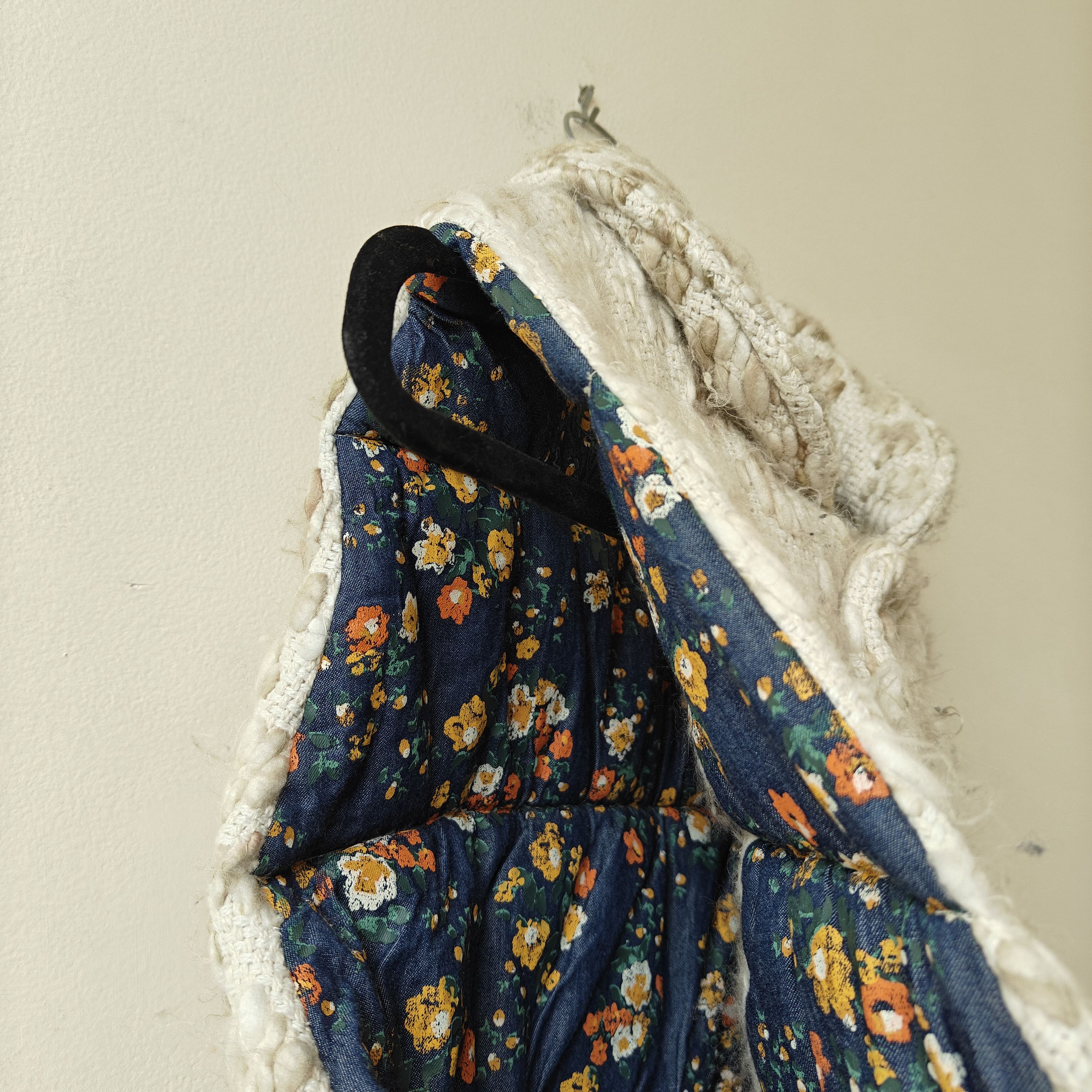 Monitaly rare embroidery puffy hand painted liner vest Size US S / EU 44-46 / 1 - 8 Thumbnail