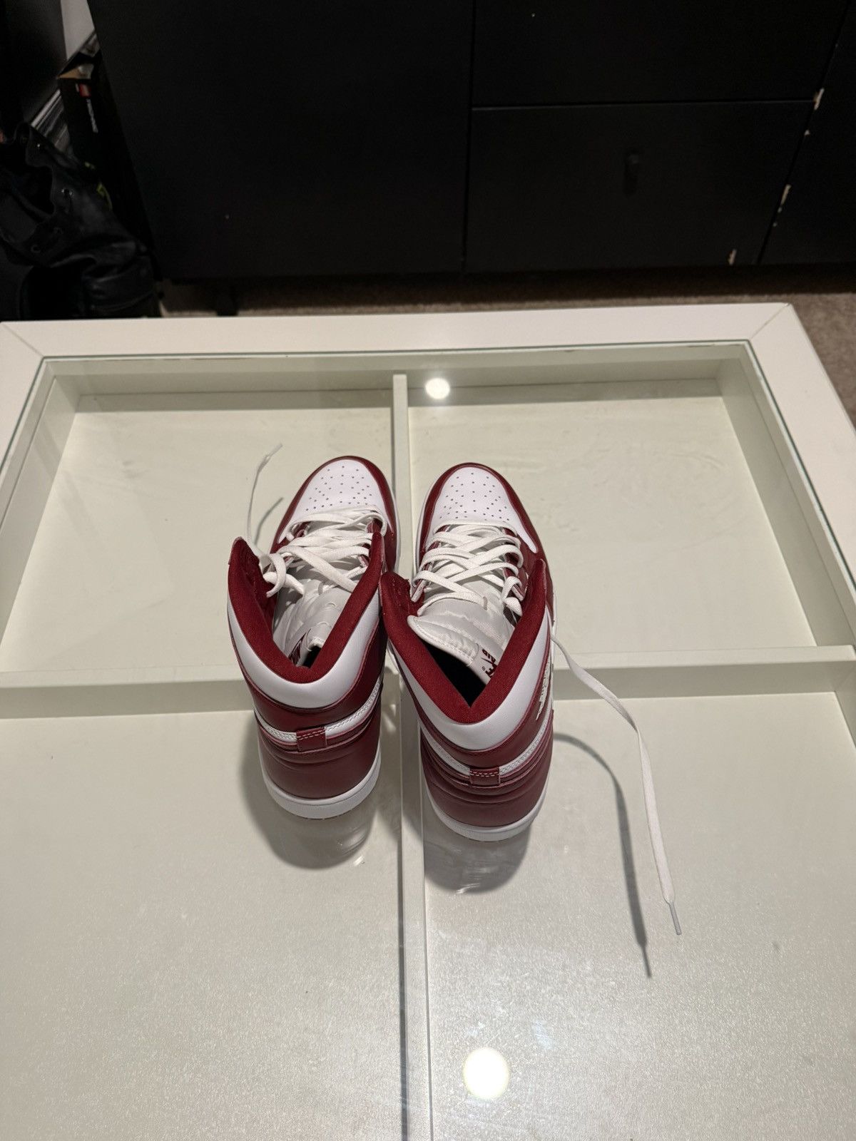 Jordan Brand Air Jordan 1 Retro Maroon Size US 14 / EU 47 - 4 Thumbnail