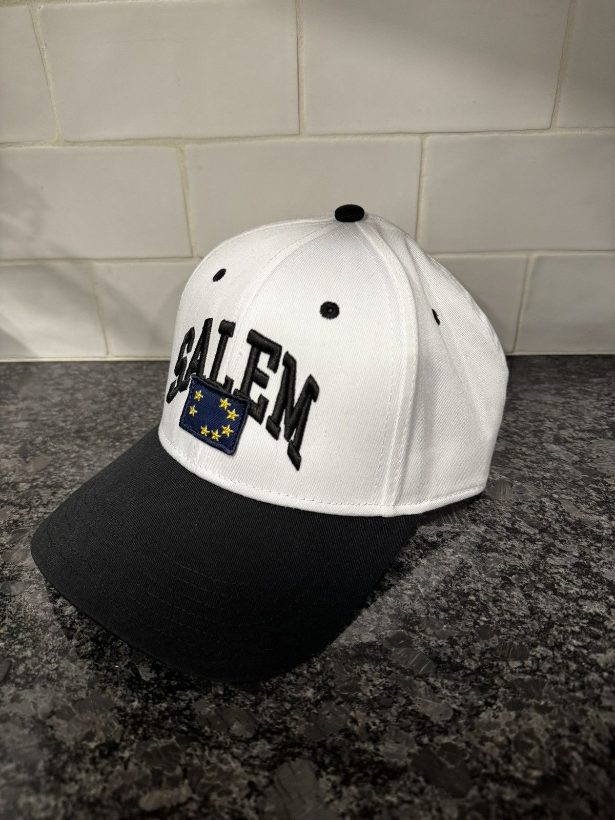 S4LEM SALEM FLAG HAT (WHITE) Size ONE SIZE - 2 Thumbnail