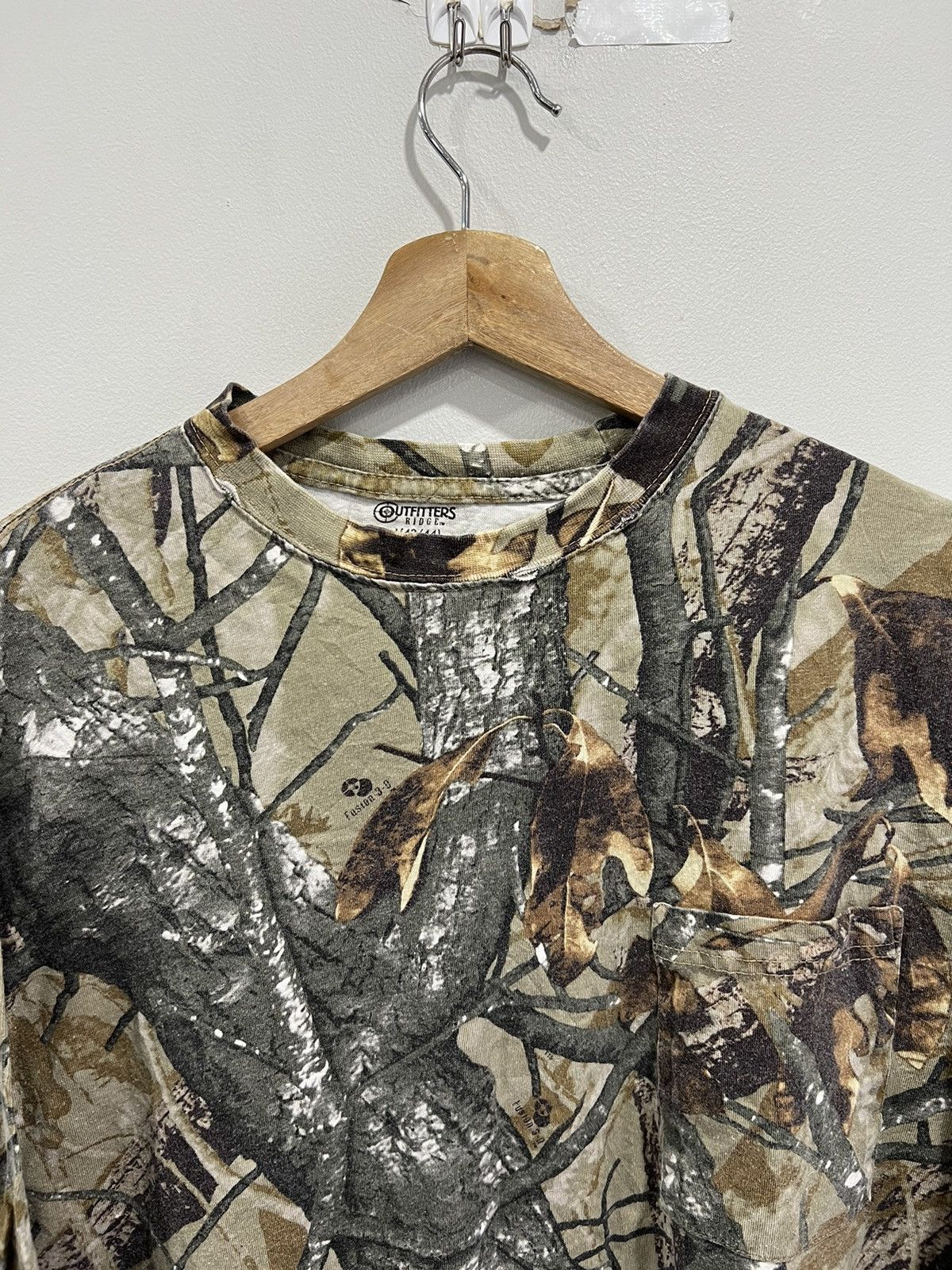 Vintage Vintage Real Tree Camo Longsleeve Shirt mossy oaks crewneck Size US L / EU 52-54 / 3 - 2 Thumbnail