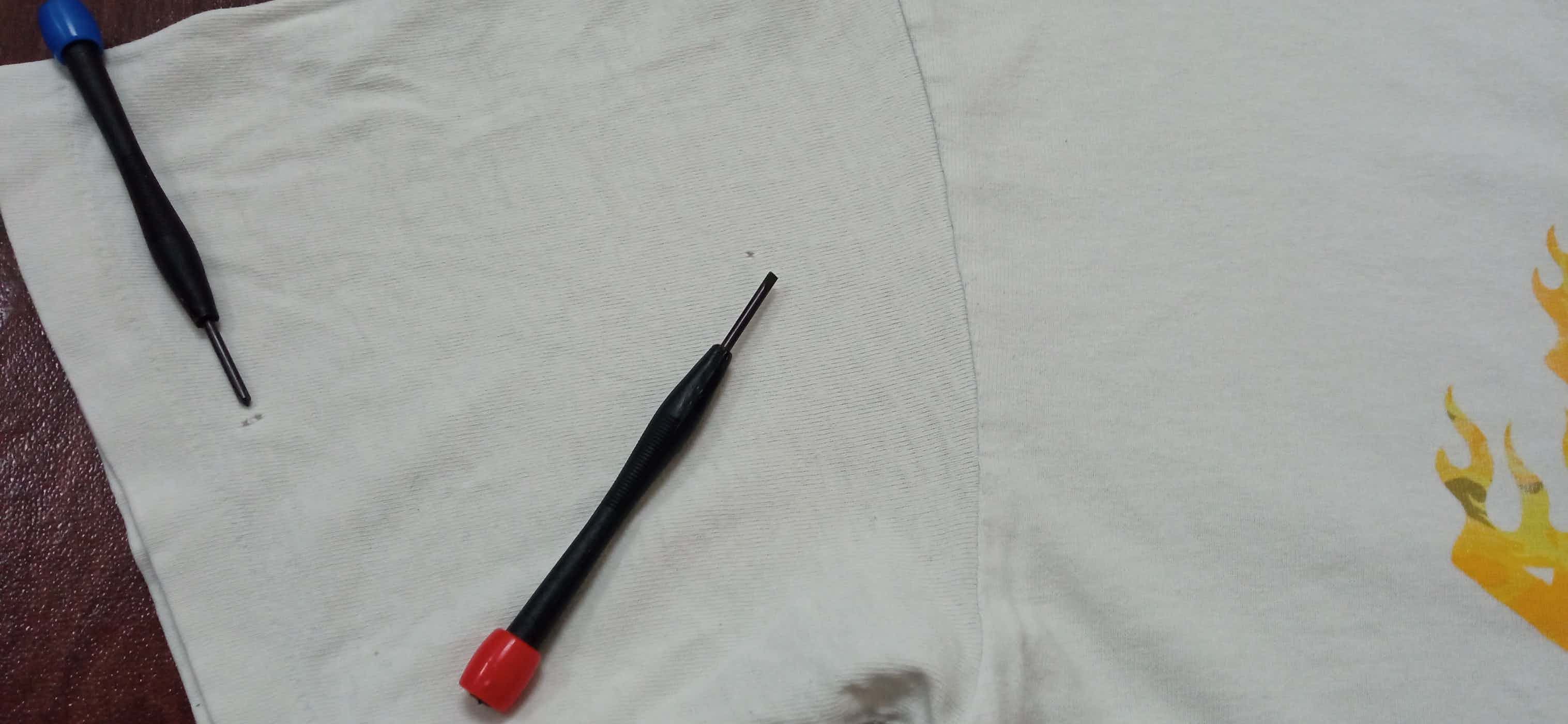 Bape Bathing Ape Flaming Reds Tee Size US L / EU 52-54 / 3 - 12 Thumbnail