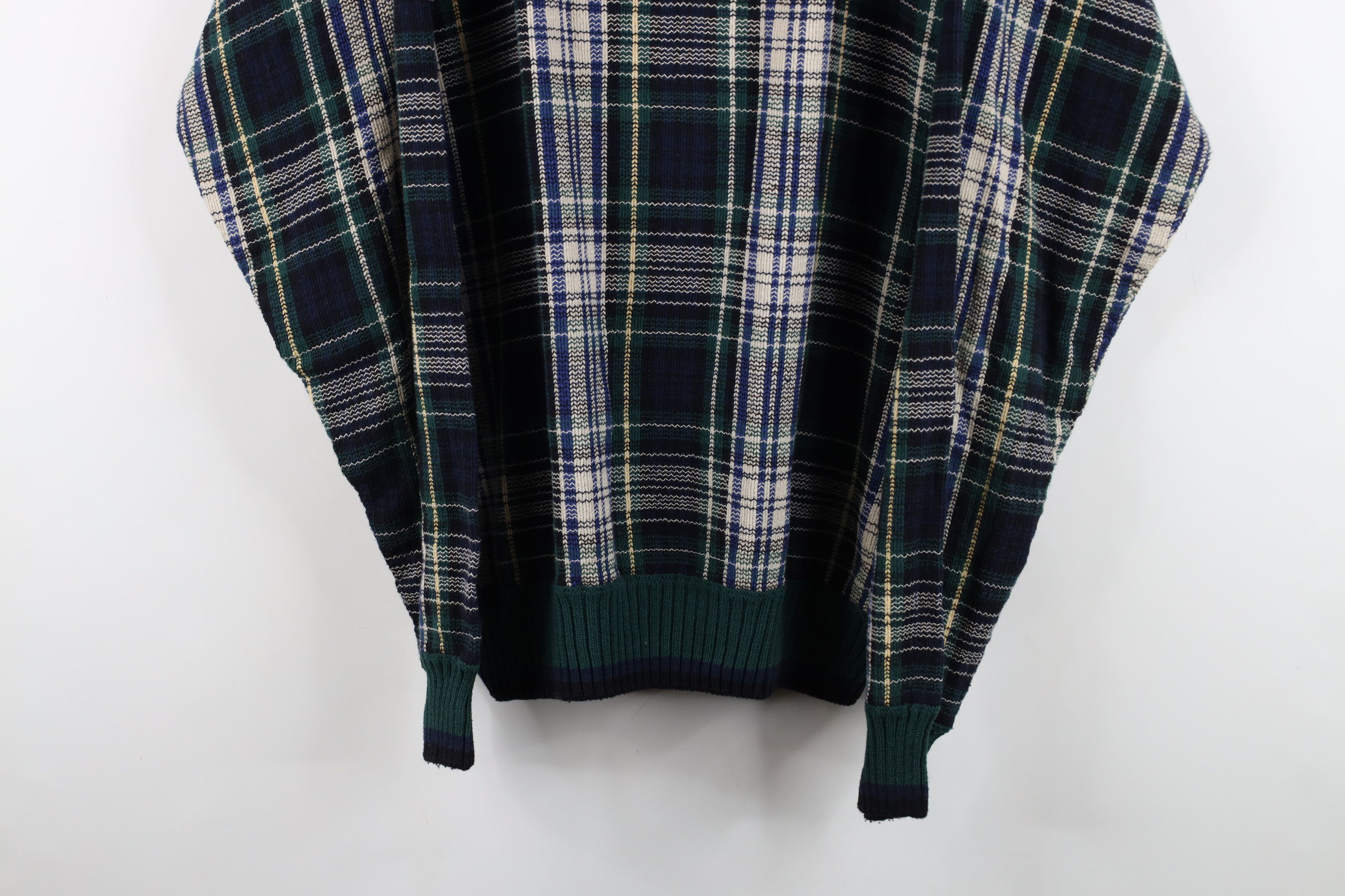 Vintage Vintage 90s Streetwear Cotton Knit Crewneck Sweater Plaid Size US M / EU 48-50 / 2 - 3 Thumbnail