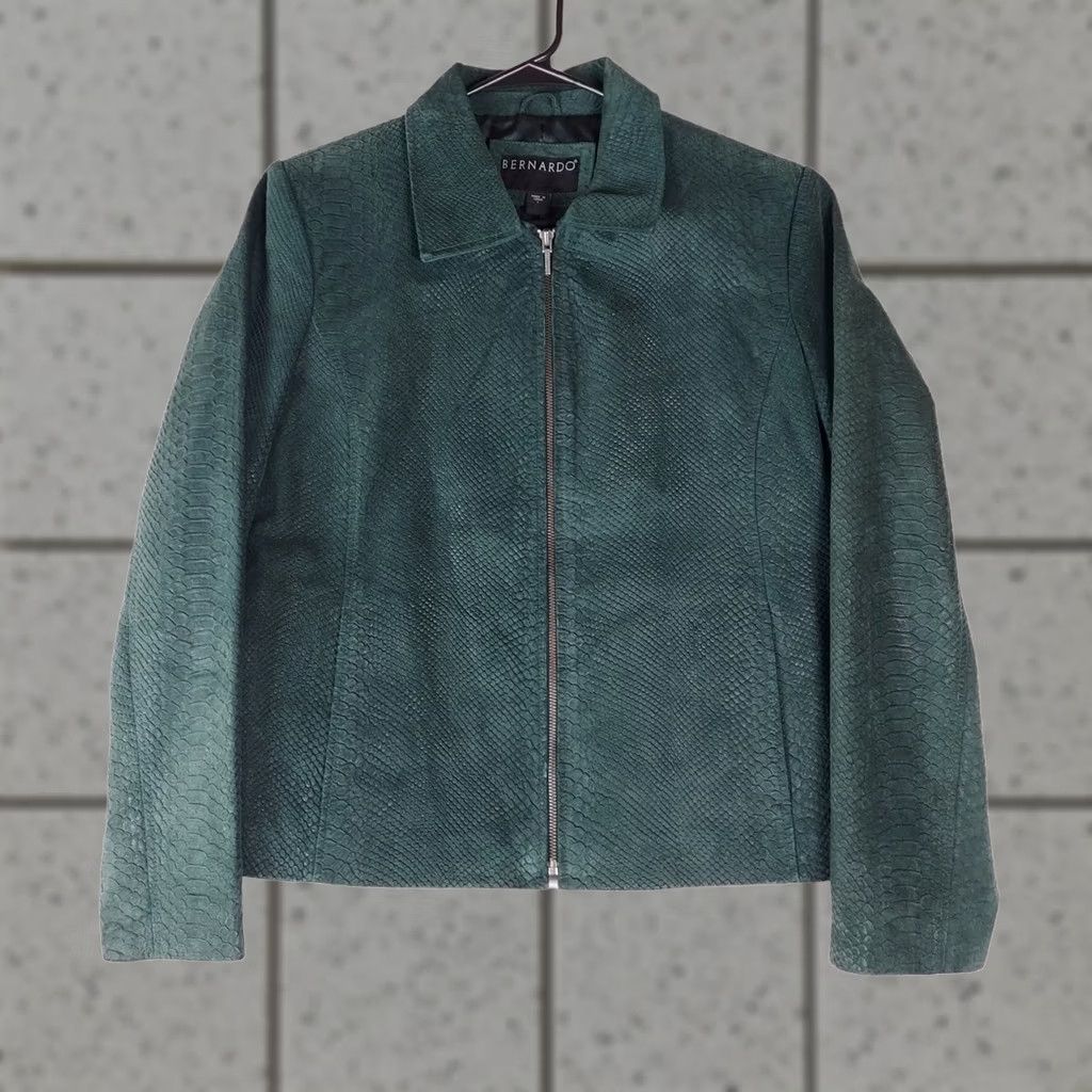 Vintage VINTAGE? No — Bernardo Leather Jacket Women's L Green Forest Genuine Leather Polyester Lining Jacket Men? Womens Size L / US 10 / IT 46 - 1 Thumbnail