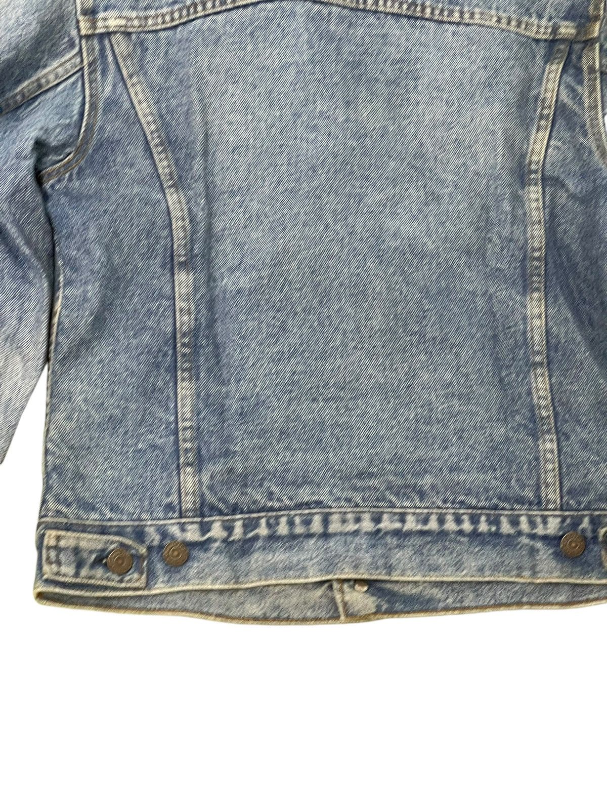 Levi's Vintage Clothing Vtg 1987 Levi’s Denim Trucker Jacket Flannel Lining 6🟩0 Size US S / EU 44-46 / 1 - 10 Thumbnail