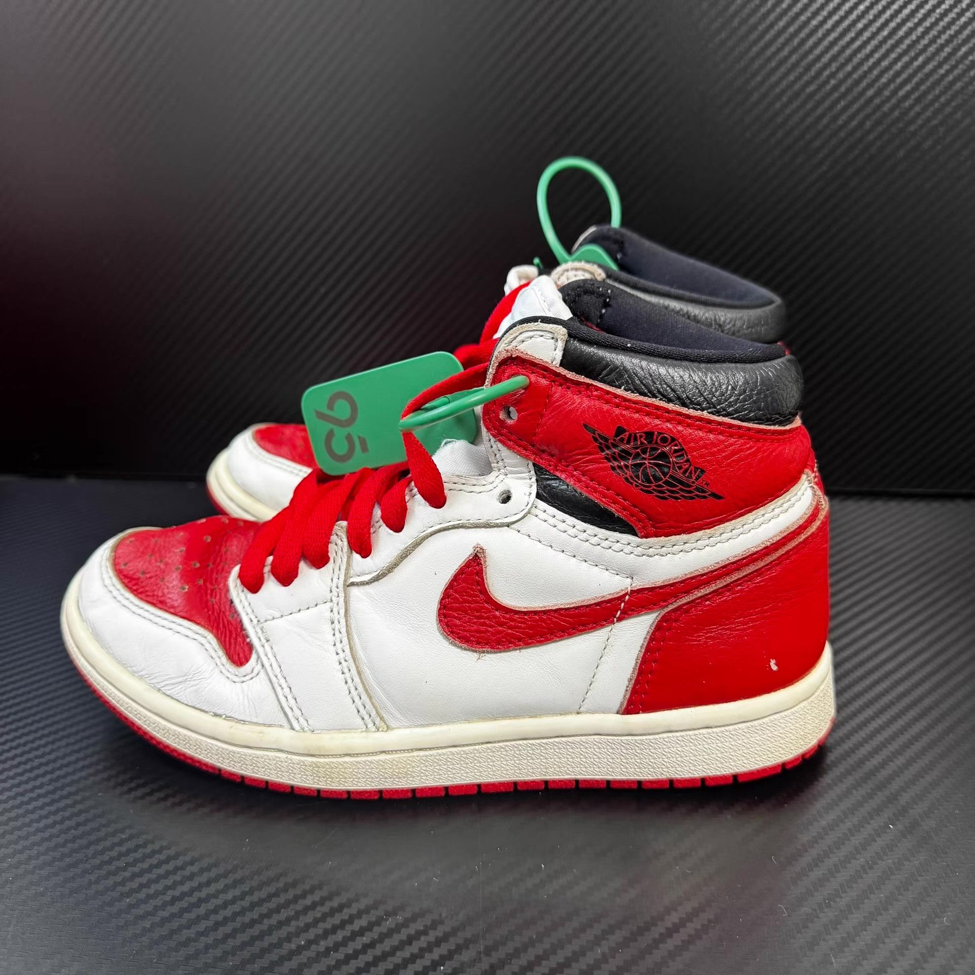 Nike Nike Air Jordan 1 OG Q11 Size US 5 / EU 37 - 1 Thumbnail