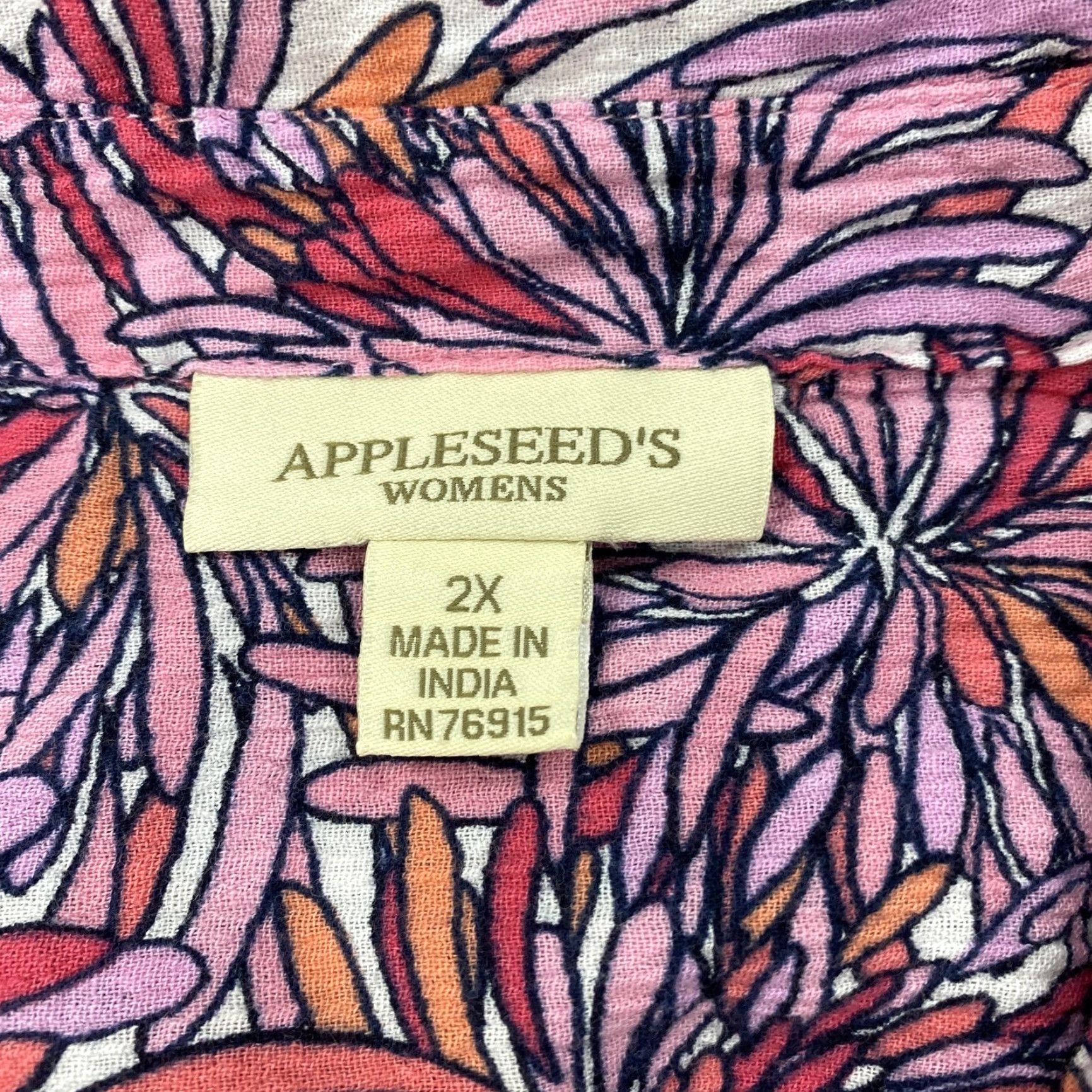 Vintage VINTAGE Appleseed's Shirt Womens 2X Pink Floral Button-Up 3/4 Sleeve Roll Tab Blouse Womens Size XXL / US 16-18 / IT 52-54 - 5 Thumbnail