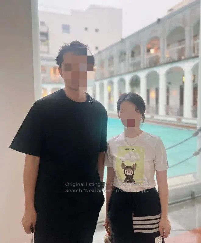 Burberry Burberry Summer White Graphic Cotton T-Shirt. Size L / US 10 / IT 46 - 8 Thumbnail