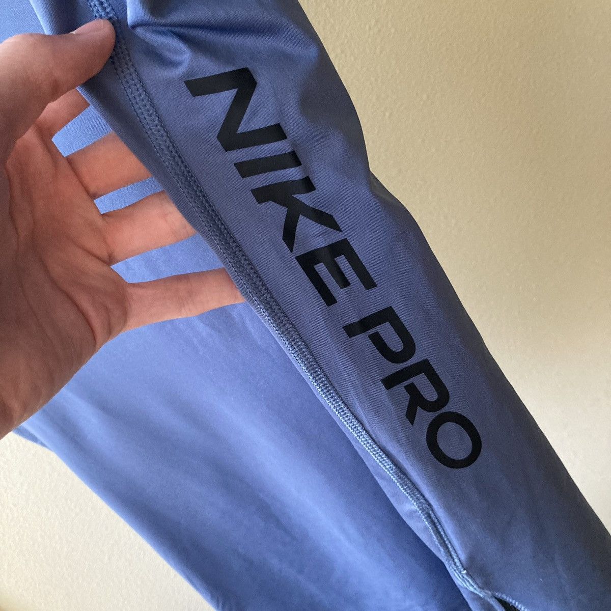 Nike Nike Pro Aeroadapt Sportswear T Shirt Gym Style Casual Blue Size US S / EU 44-46 / 1 - 6 Thumbnail