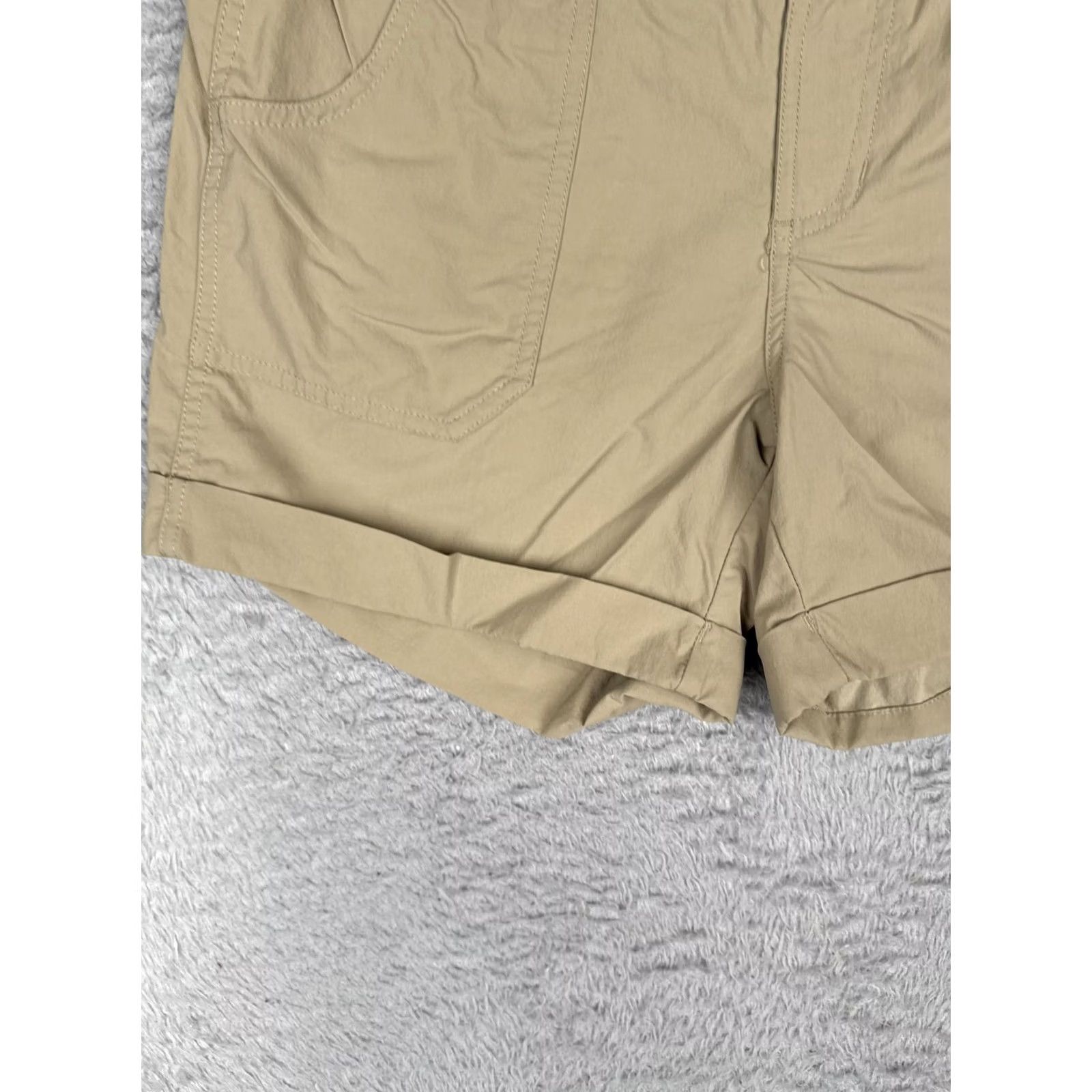 The North Face The North Face Womens Shorts Chino Nylon Stretch Hiking Outdoor Beige 6 Regular Front Zip Pocket Mens Womens Boys Girls Size 28" / US 6 / IT 42 - 3 Thumbnail