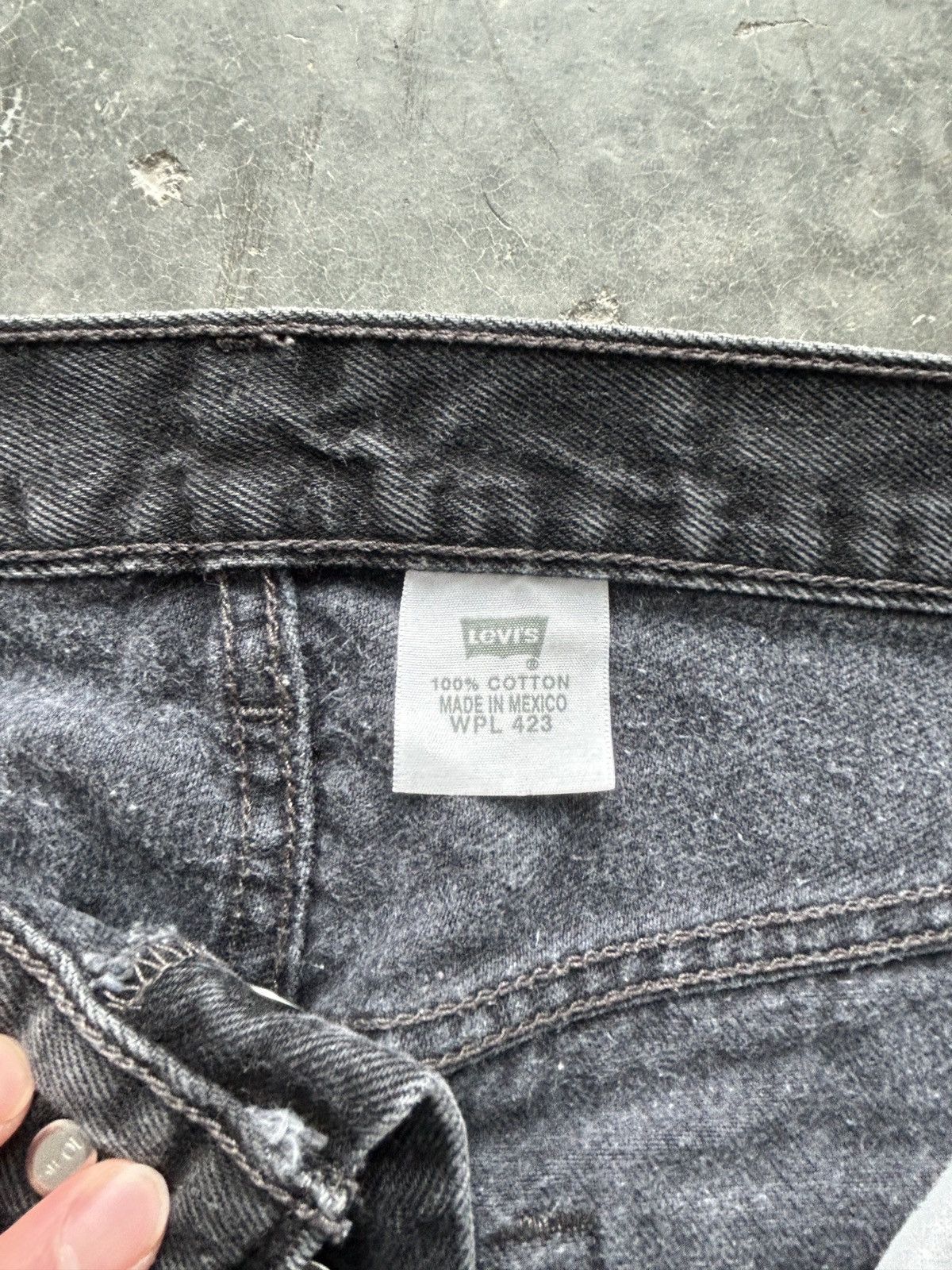 Levi's Vintage Y2K Levis 501 Black Denim Jeans 34x32 Size US 34 / EU 50 - 6 Thumbnail