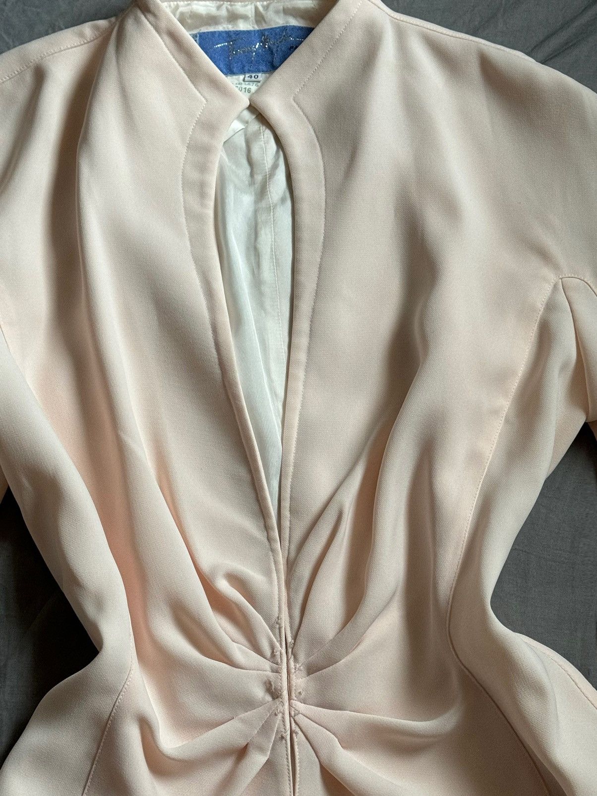 Thierry Mugler Runway 90s archival Thierry Mugler jacket Size M / US 6-8 / IT 42-44 - 4 Thumbnail