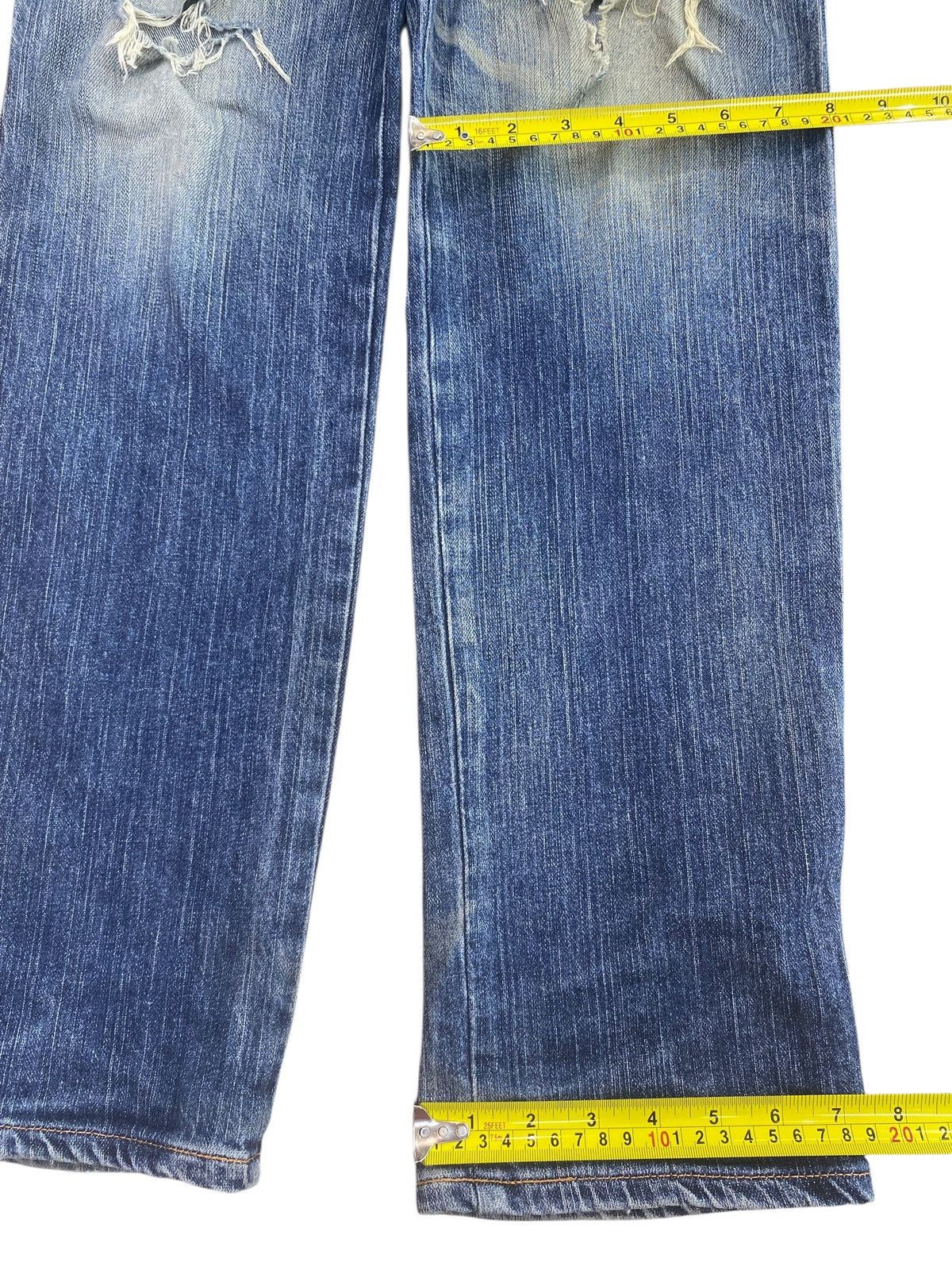 Edwin Vintage Edwin Faded Blue Wash Style Ripped Jeans Size US 32 / EU 48 - 8 Thumbnail