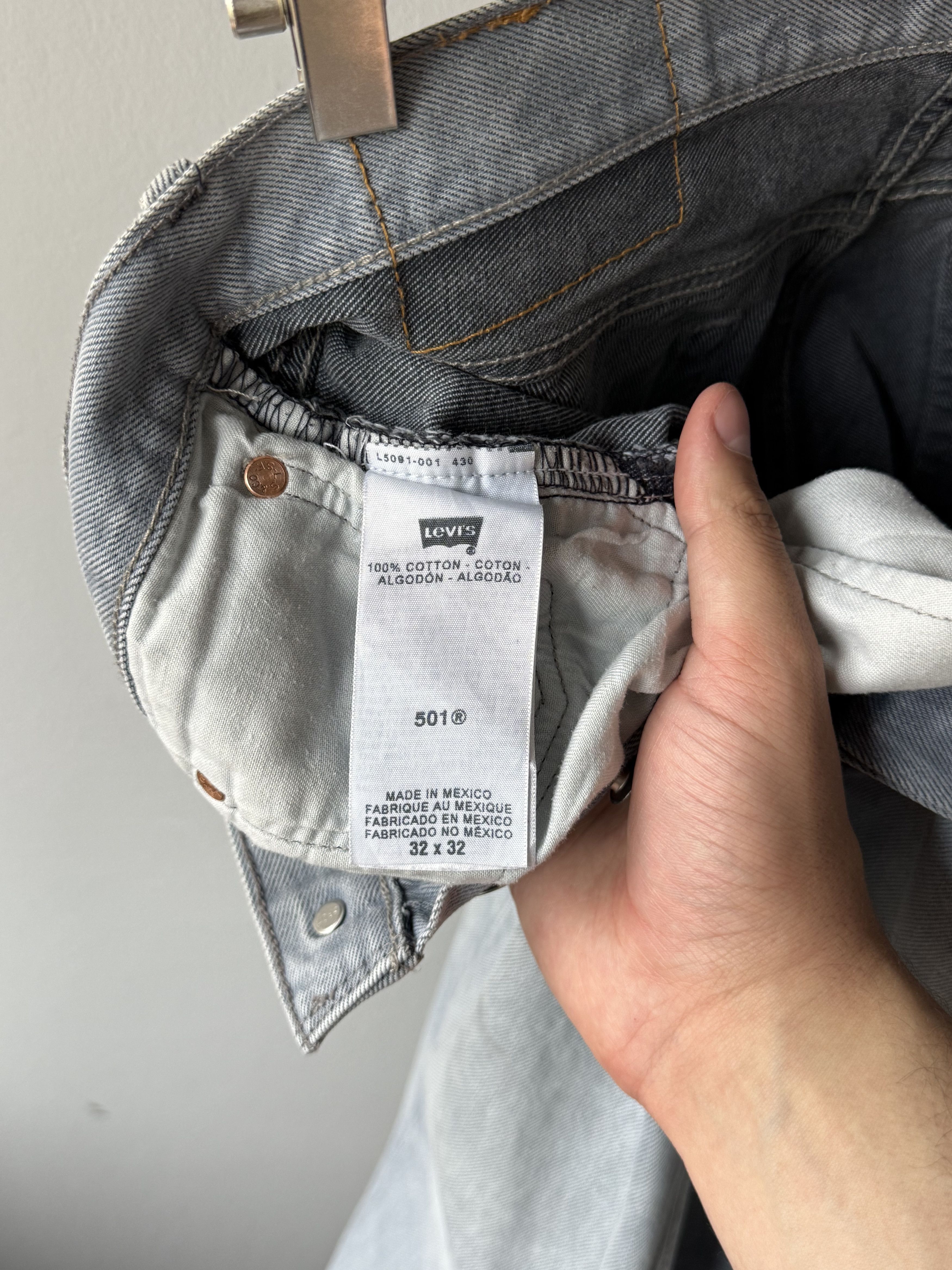 Levi's × Levi's Vintage Clothing × Vintage Vintage Levi's 501 Gray Cotton Denim Jeans Made In Mexico Size US 32 / EU 48 - 16 Thumbnail