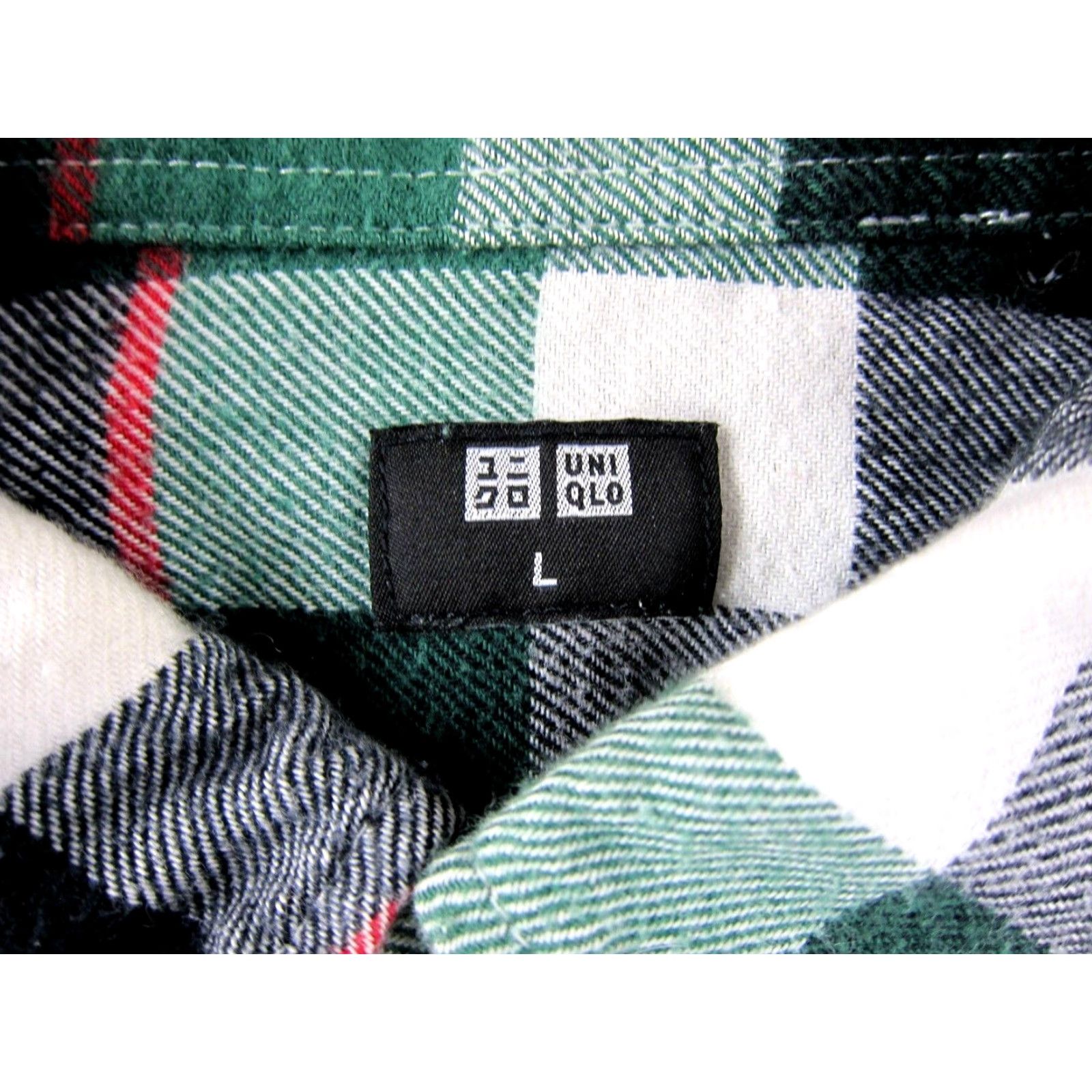 Uniqlo Uniqlo Shirt Men Large 100% Cotton Green Red Black Plaid Flannel Long Sleeve Button-Up Shirt Size US L / EU 52-54 / 3 - 3 Thumbnail