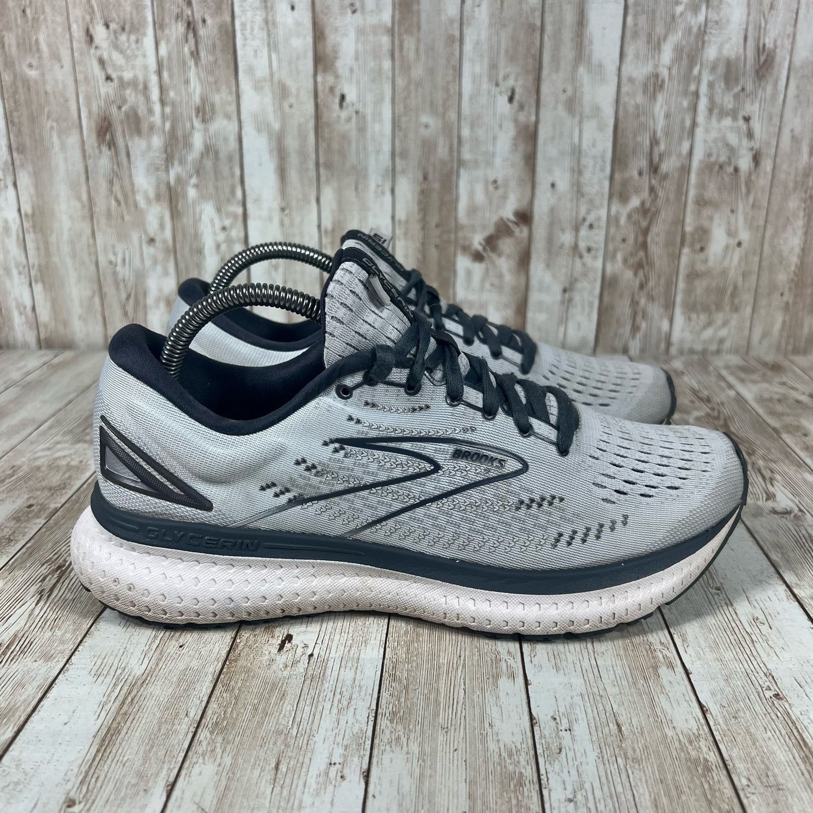 Brooks Brooks glycerin 19 Womens 10 running shoes Size US 10 / IT 40 - 1 Thumbnail