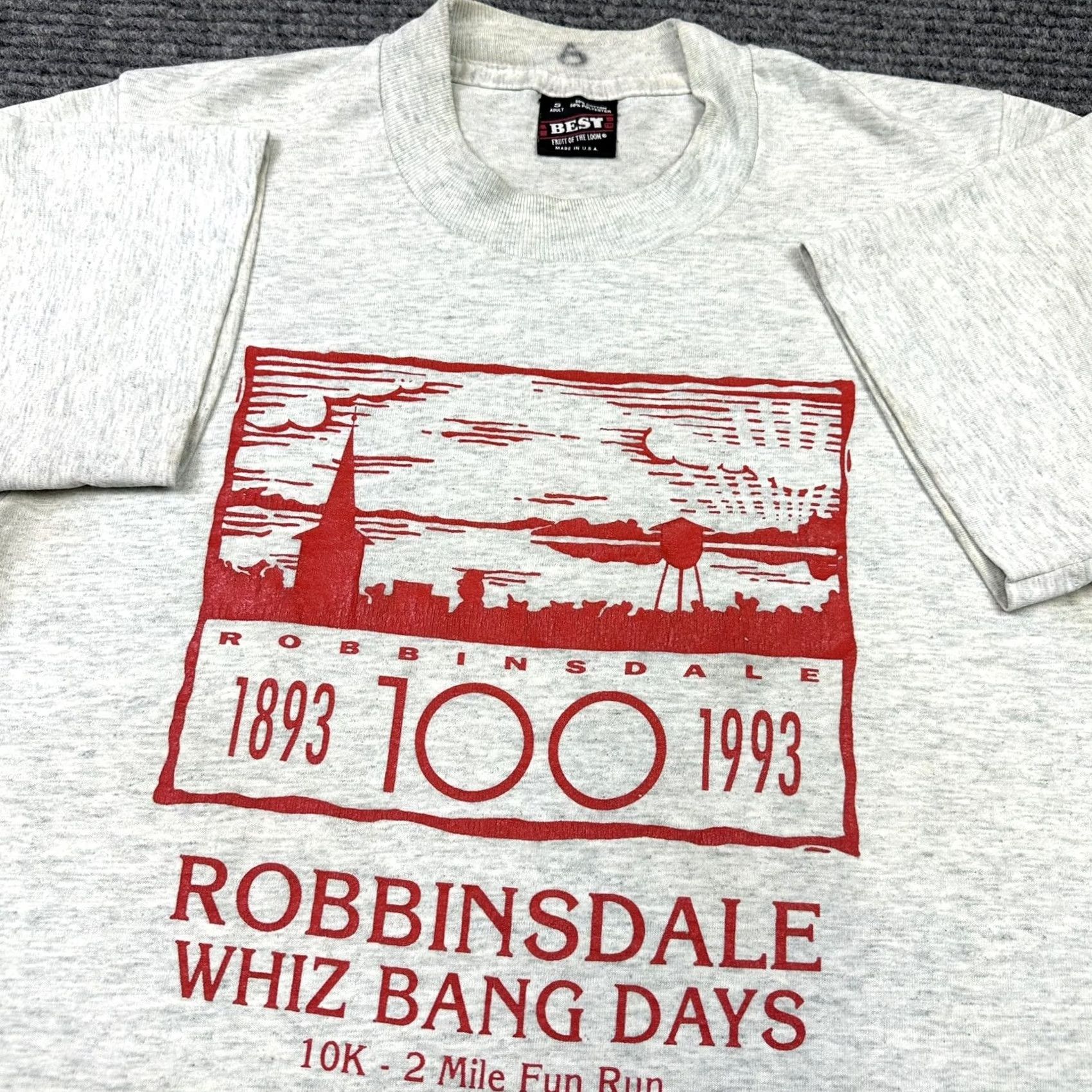 Fruit Of The Loom VINTAGE 90s T Shirt Fruit of the Loom Robbinsdale Whiz Bang Days Single Stitch Gray Cotton Polyester Size US S / EU 44-46 / 1 - 7 Thumbnail