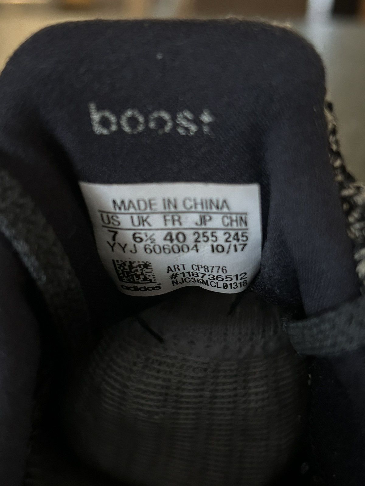 Adidas Adidas Ultraboost Size US 7 / EU 40 - 6 Thumbnail