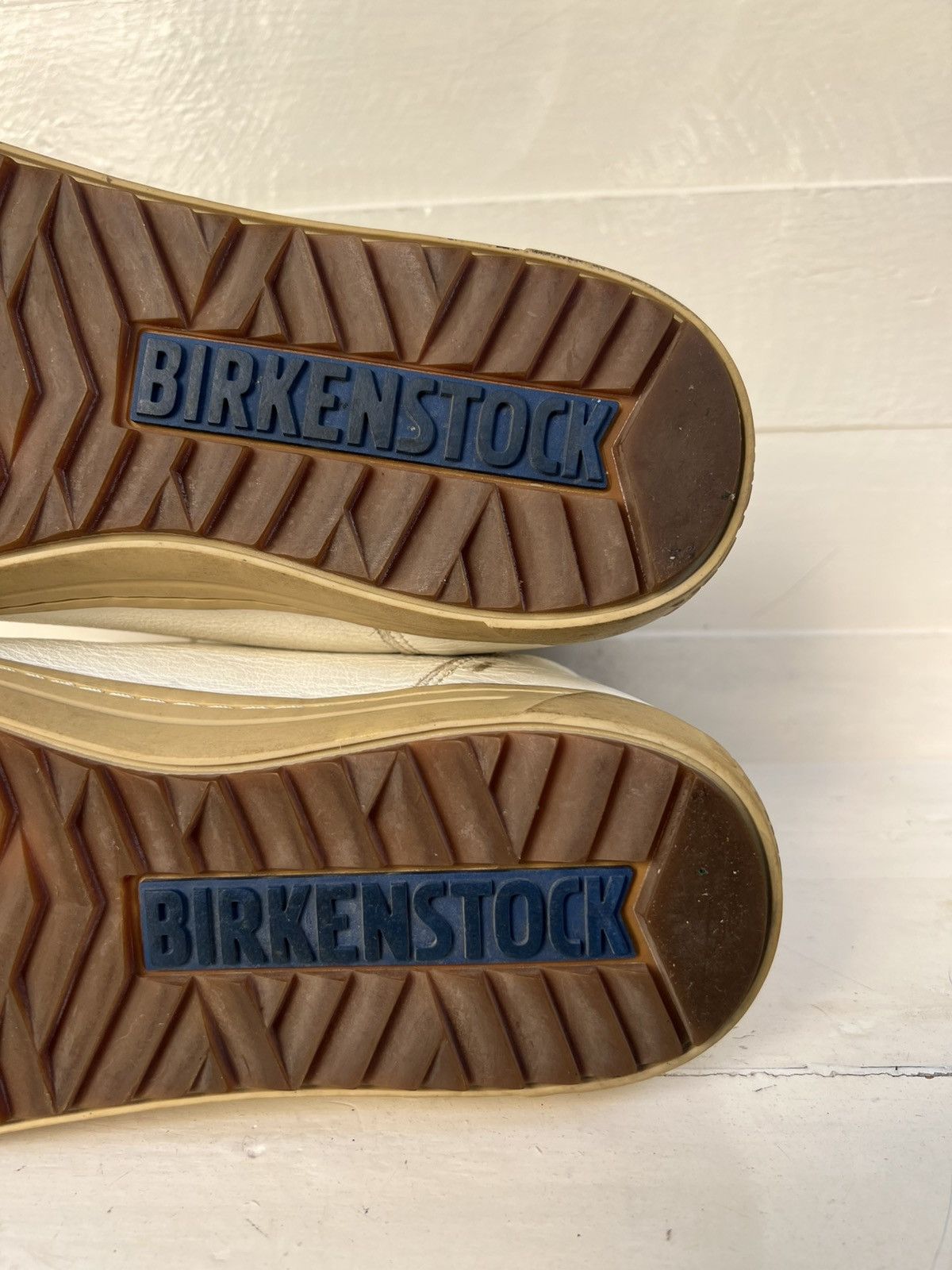 Birkenstock Birkenstock Men's Sneakers White Leather Bartlett Size US 10 / EU 43 - 13 Thumbnail