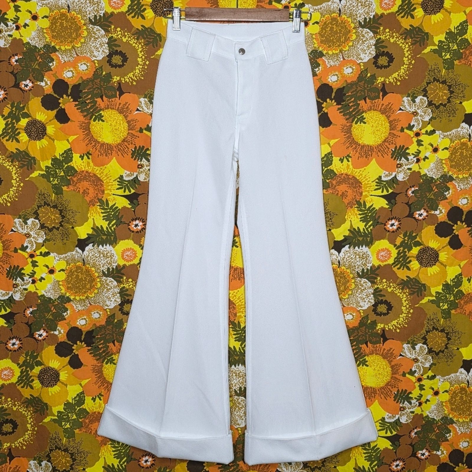 Levi's VTG 70s Levi’s White Bell Bottom Pants Big Flare Cuffed Size 24" / US 00 / IT 34 - 1 Thumbnail