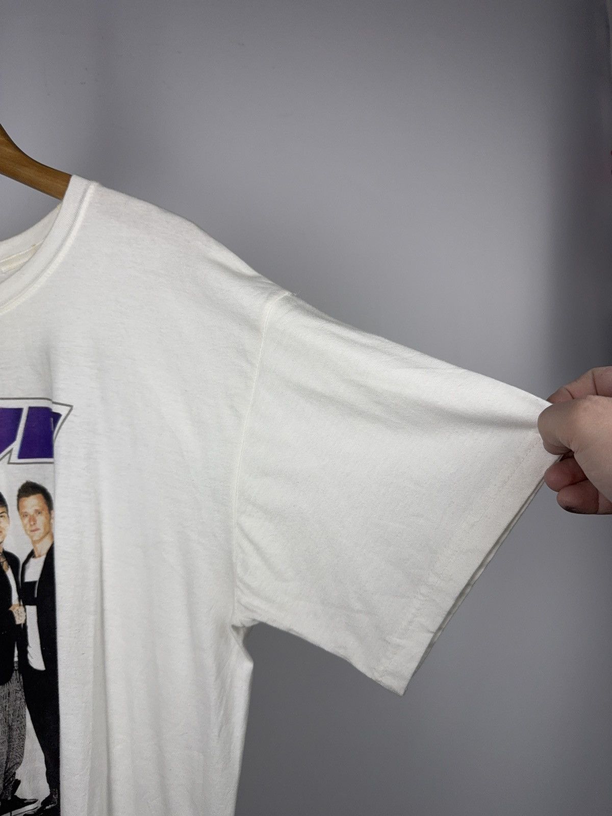 Band Tees 00s Rare FIVE Big Reunion 2013 Tour Tee Signed Size L Size US L / EU 52-54 / 3 - 10 Thumbnail