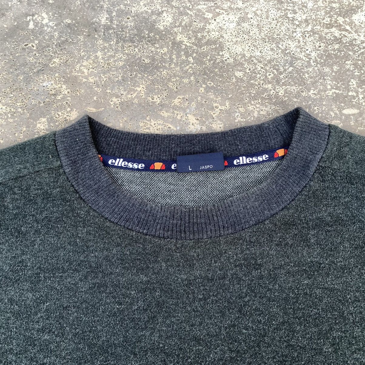 Ellesse × Vintage Vintage 90s Wool Ellesse Sweatshirt Embroidered Logo Size US L / EU 52-54 / 3 - 7 Thumbnail