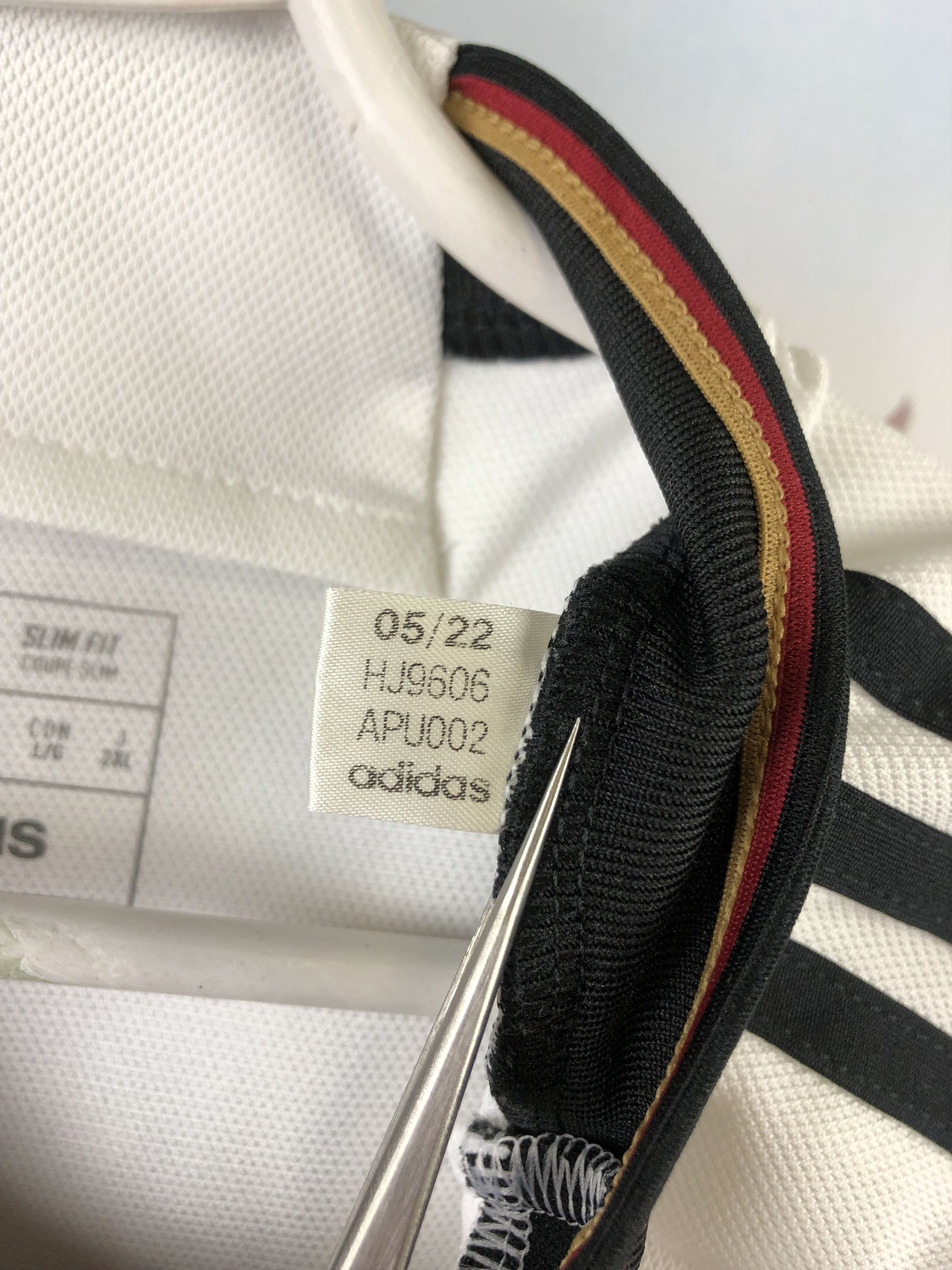 Adidas Germany football shirt Soccer Jersey Mens Trikot Tee Hype Size US L / EU 52-54 / 3 - 8 Thumbnail