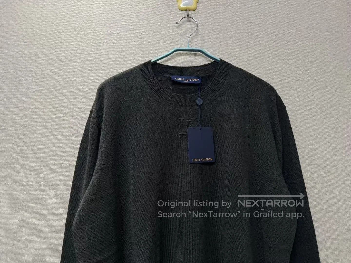 Louis Vuitton Louis Vuitton Gray Embossed Logo Sweater. Size US XL / EU 56 / 4 - 2 Thumbnail