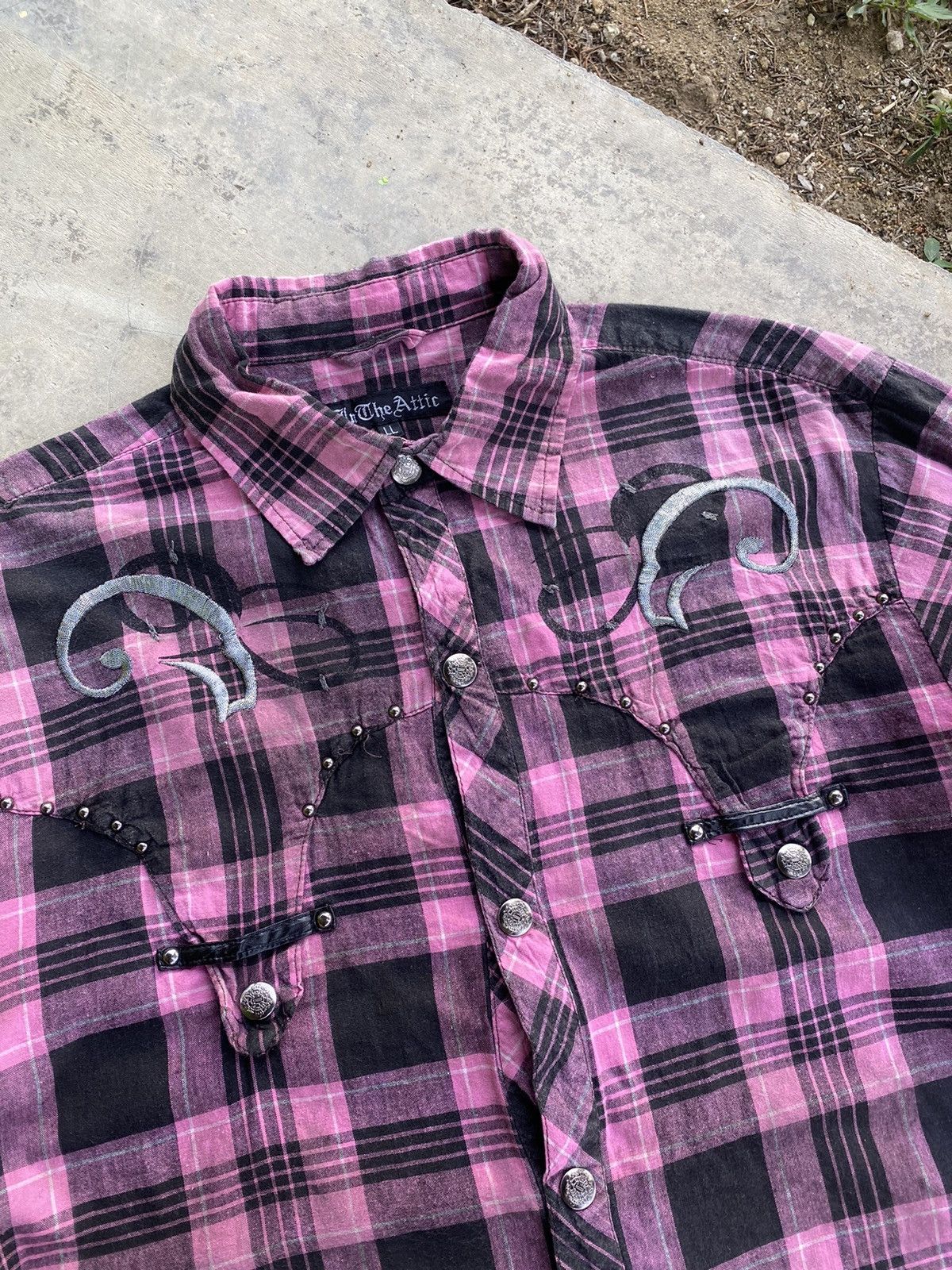 In The Attic 🔥 distressed 🔥 In The Attic Shirt Punk Design Size XL / US 12-14 / IT 48-50 - 3 Thumbnail