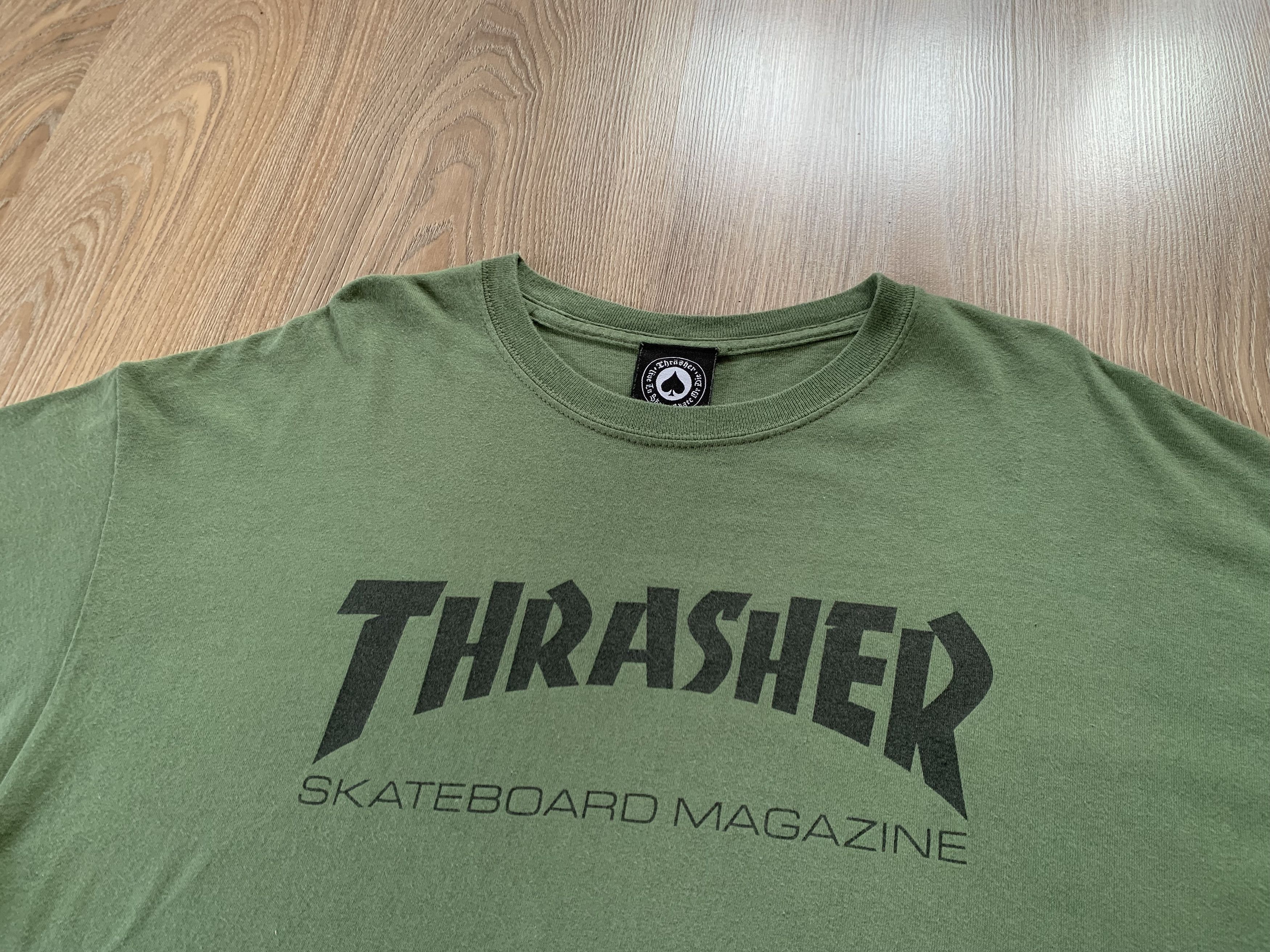 Thrasher × Vintage × Welcome Skateboards Vintage Thrasher Khaki Center Logo T-shirt Size US XL / EU 56 / 4 - 4 Thumbnail