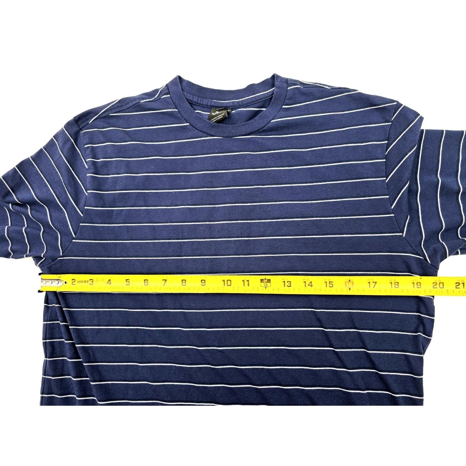 Oakley Oakley Striped Short Sleeve Crew Neck Shirt Men L Navy Blue Regular Fit Size US L / EU 52-54 / 3 - 6 Thumbnail