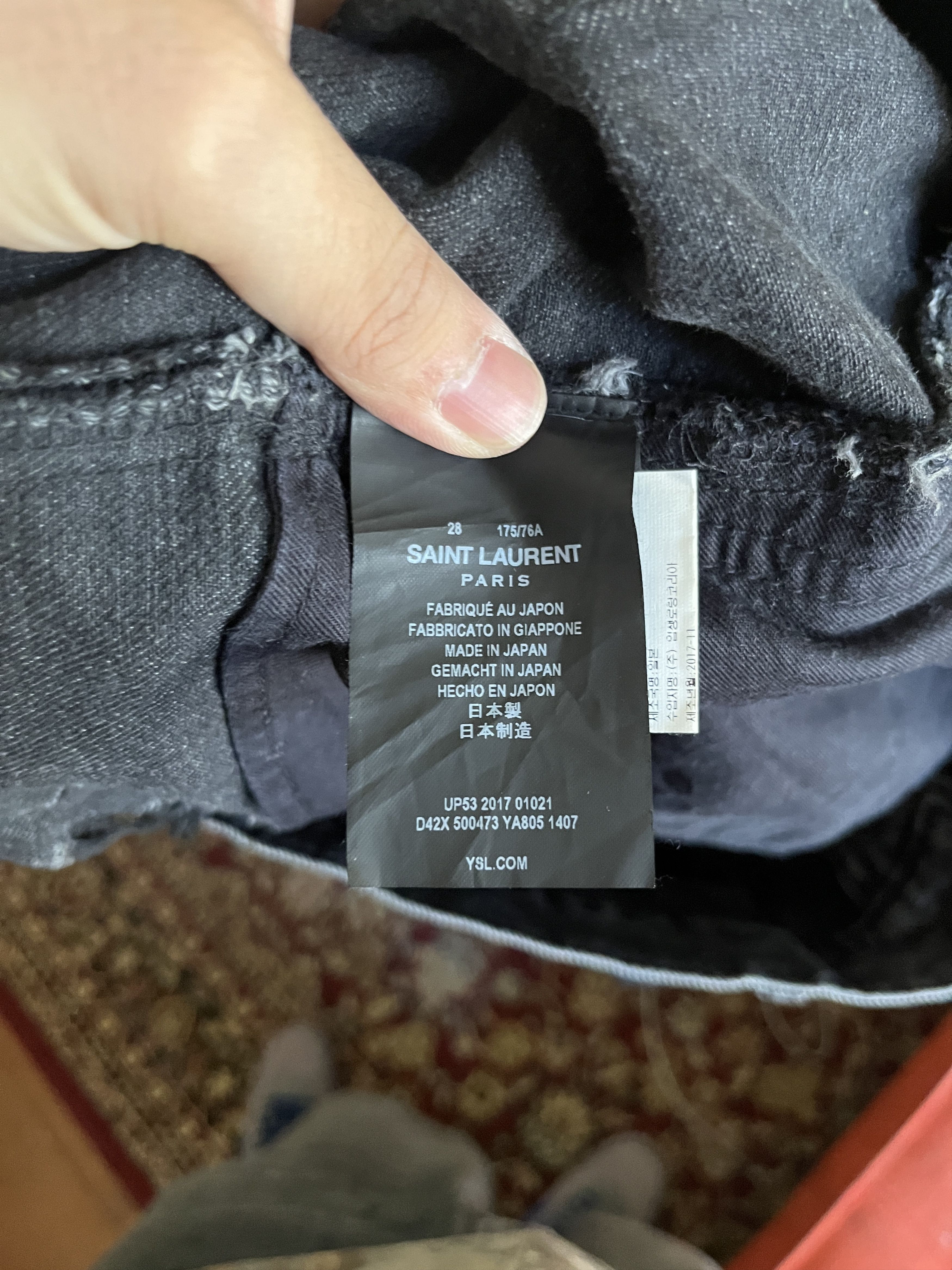 Saint Laurent Paris Saint Laurent Paris D16 M/BG-LW Baggy Distressed LW Jeans Size US 28 / EU 44 - 7 Thumbnail