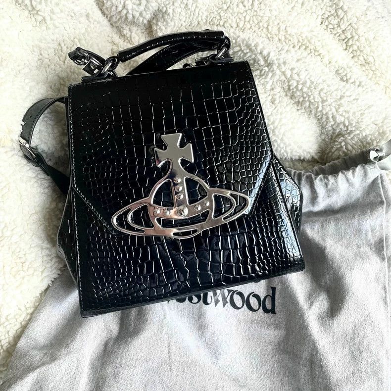 Vivienne Westwood Vivienne Westwood size os A backpack with a