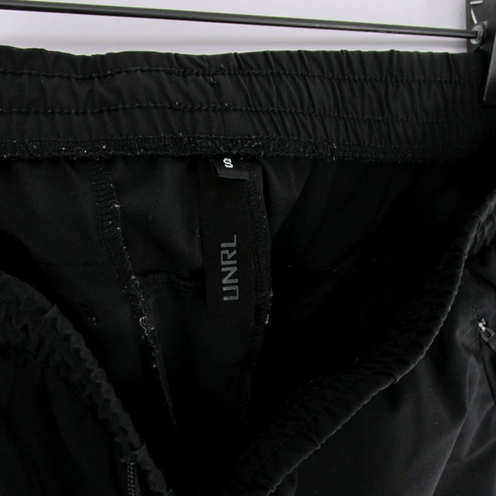 Vintage UNRL In Flex Joggers Mens S Black Zippered Pockets Elastic Waist Drawstring Pants Size US 29 - 7 Thumbnail
