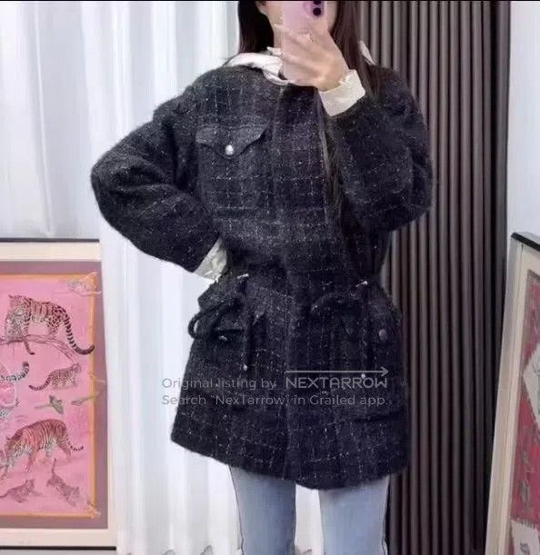 Chanel Chanel Black Gold Thread Wool Woven Tweed Hooded Long Slee Size XS / US 0-2 / IT 36-38 - 8 Thumbnail