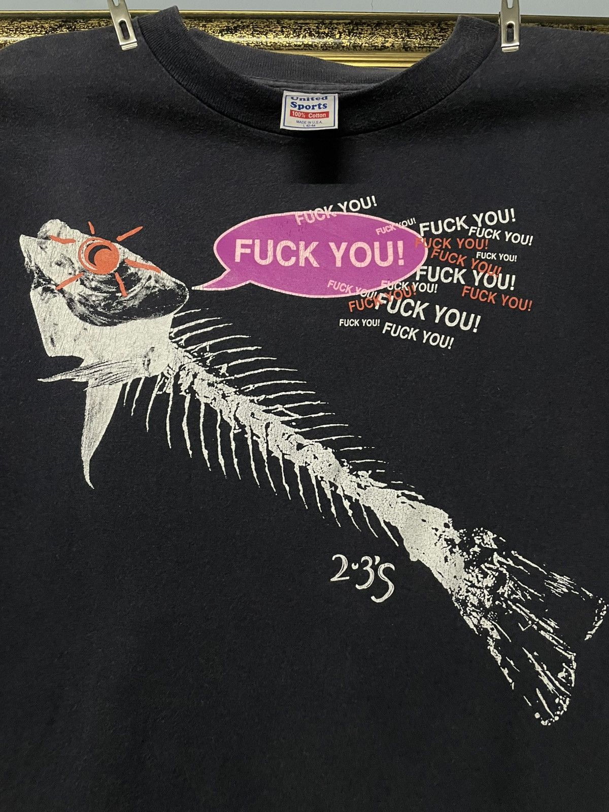 Vintage Vintage 90s Single Stitch ‘Fuck U’ Fish Skeleton Rebellious Size US L / EU 52-54 / 3 - 6 Thumbnail