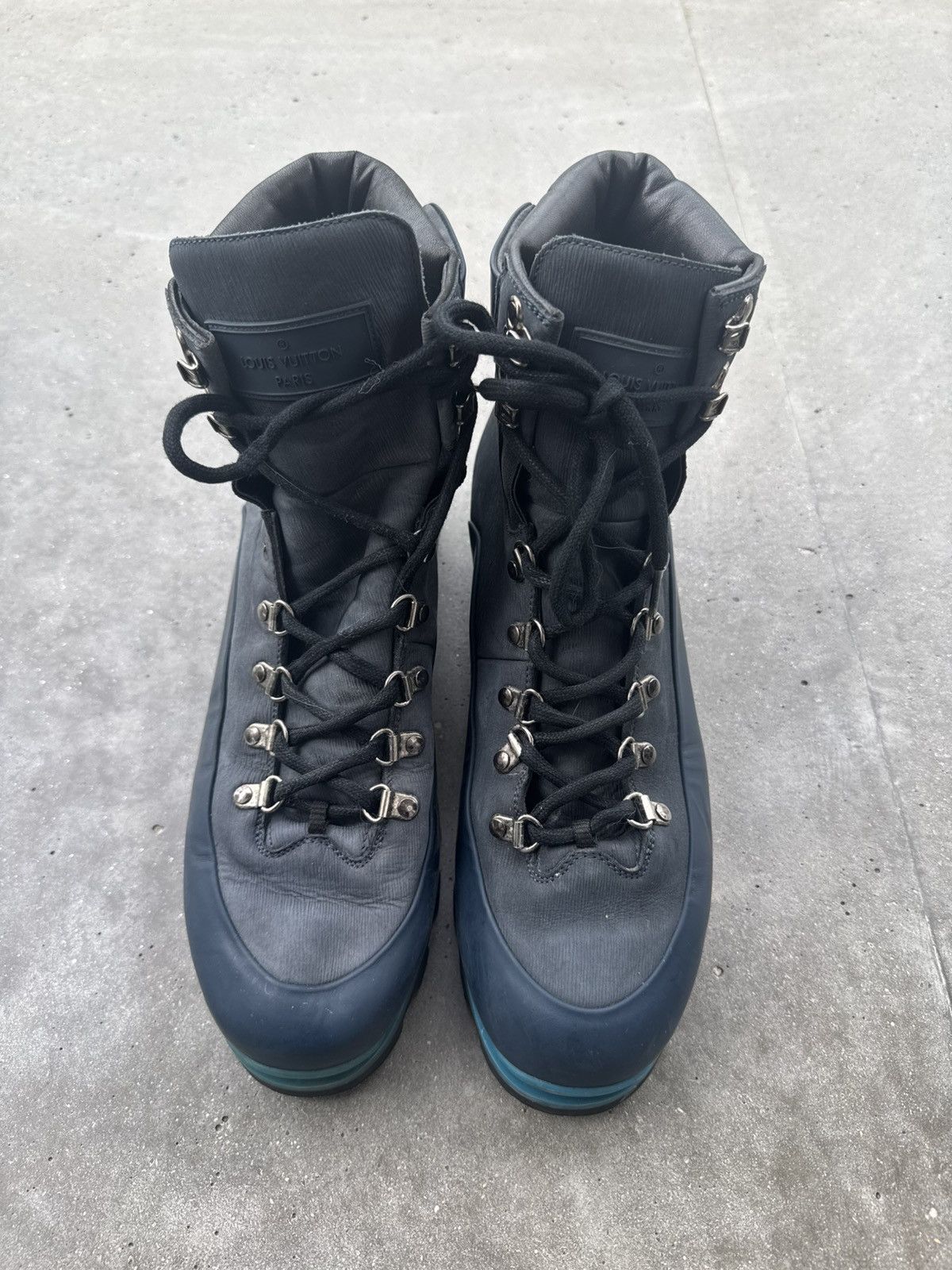 Louis Vuitton Louis Vuitton Alpinist Hiking Navy Sneakers designer rare LV Size US 11 / EU 44 - 4 Thumbnail