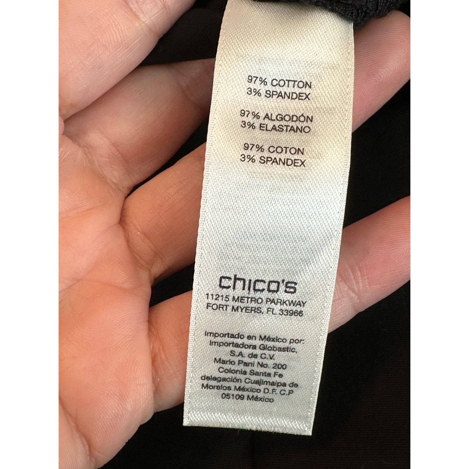 Chicos Chico's black flat front cropped pants size 2/ L-12 Size 36" / US 14 / IT 50 - 5 Thumbnail