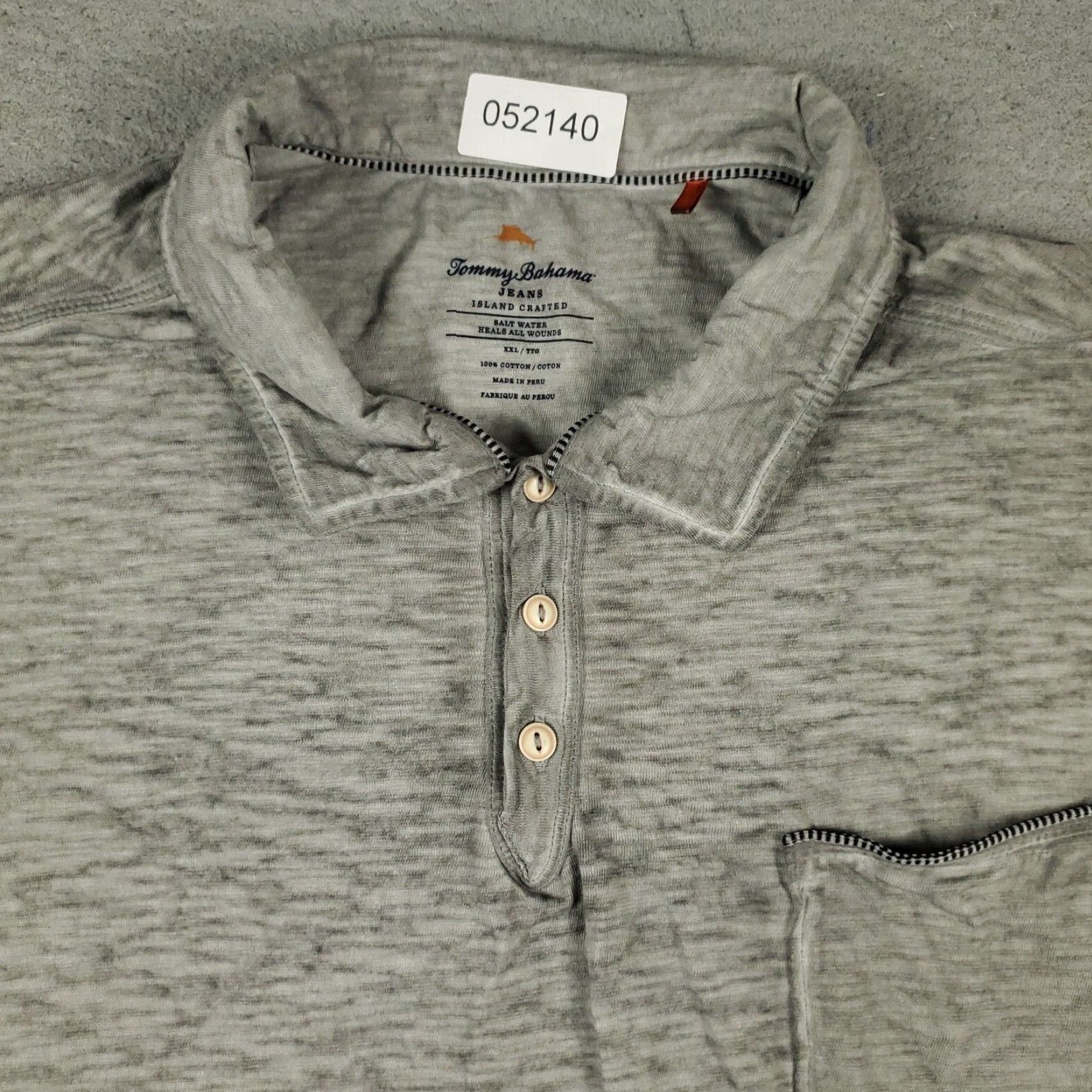Tommy Bahama VINTAGE Tommy Bahama Polo Shirt Mens Size 2XL Gray Solid Short Sleeve Polo Men's Clothing 2XL Gray Polo Size US XXL / EU 58 / 5 - 2 Thumbnail