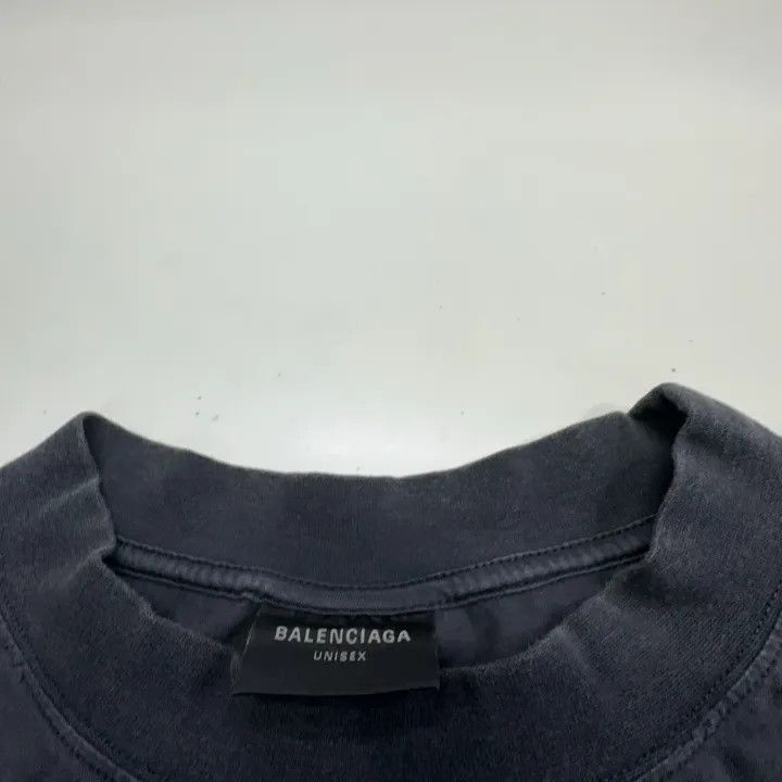 Balenciaga Balenciaga Balenciaga FW23 Distressed Logo TShirt -2507 Size US M / EU 48-50 / 2 - 1 Thumbnail