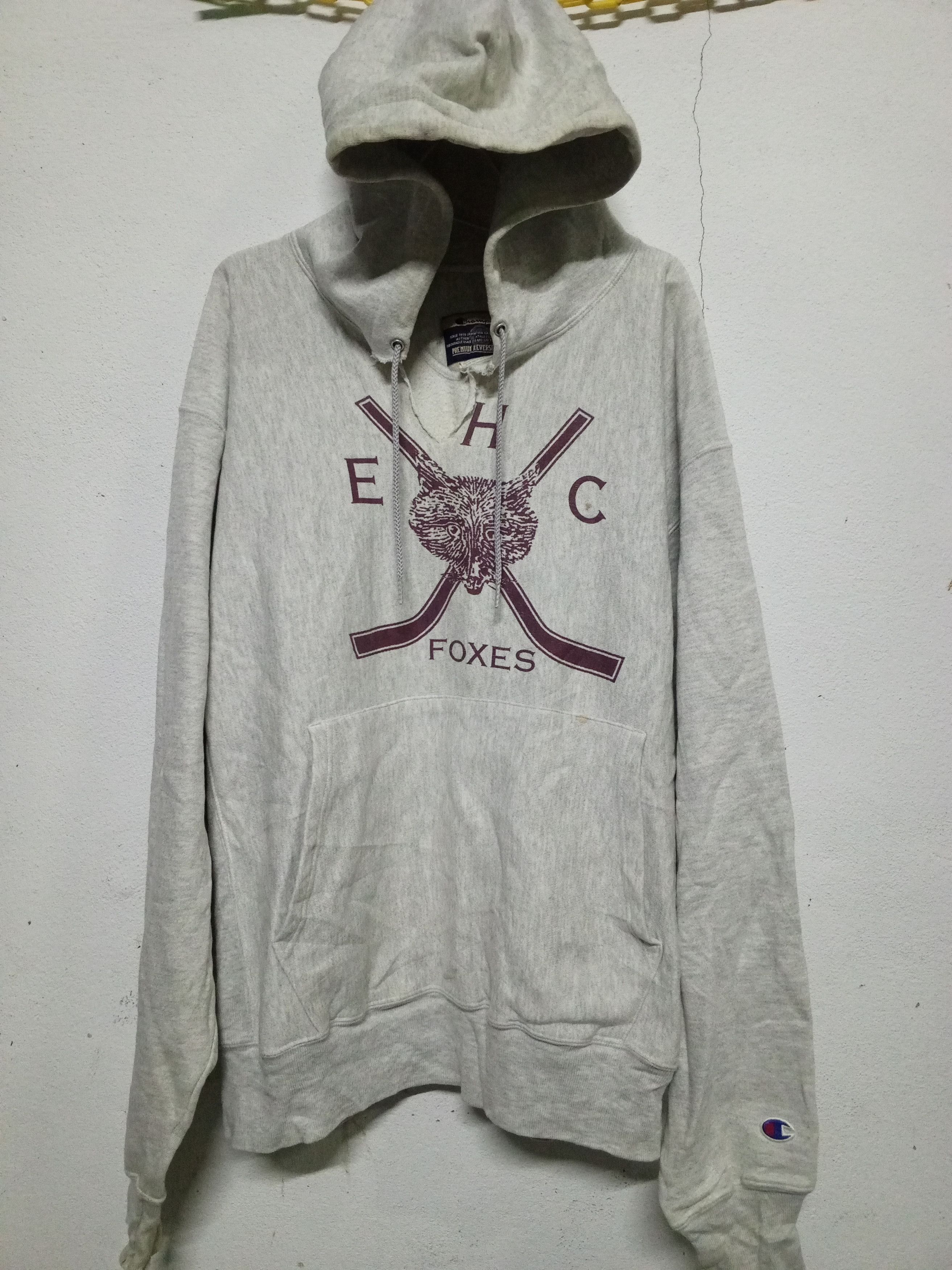 vtg hoddies♨️E.H.C FOXES CHAMPION