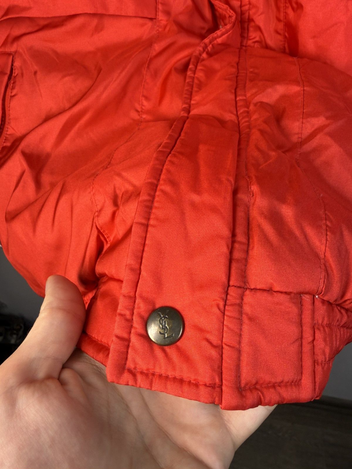 Yves Saint Laurent 90s Winter YSL Down Jacket Puffer Red Bomber Heavy Coat Size US M / EU 48-50 / 2 - 16 Thumbnail