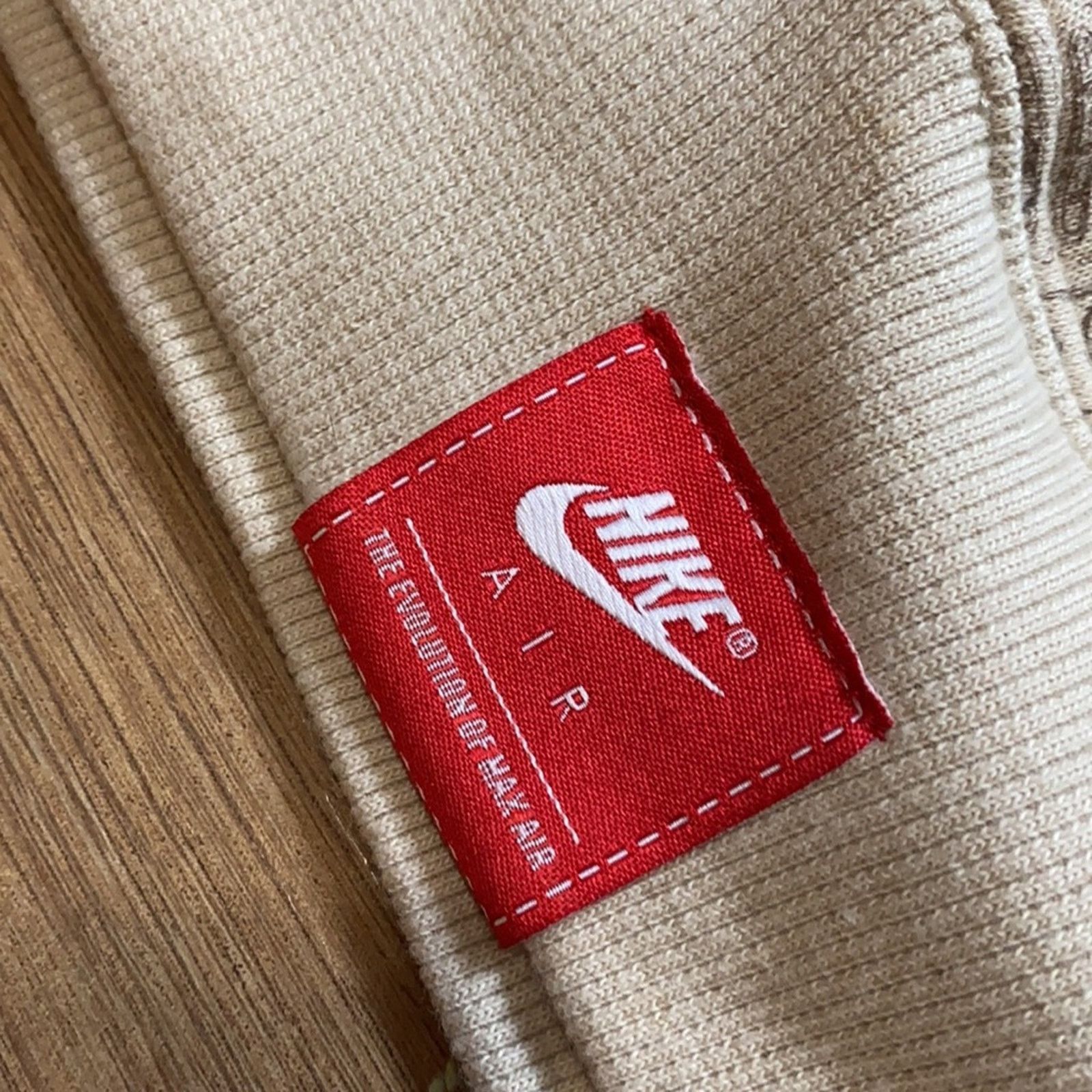Nike 2005 Nike The Evolution Of Max Air Zip Up Hoodie Size US XL / EU 56 / 4 - 4 Thumbnail
