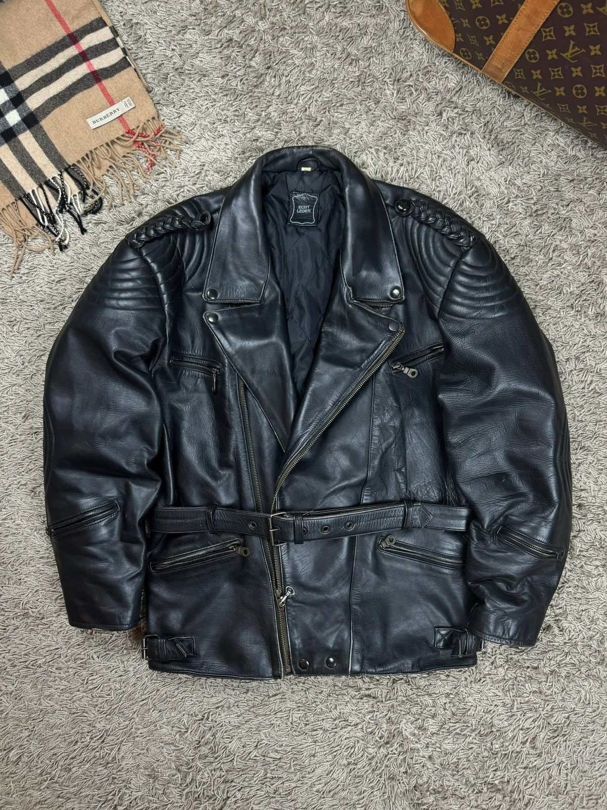 Vintage Vintage leather jacket bomber 90s original casual