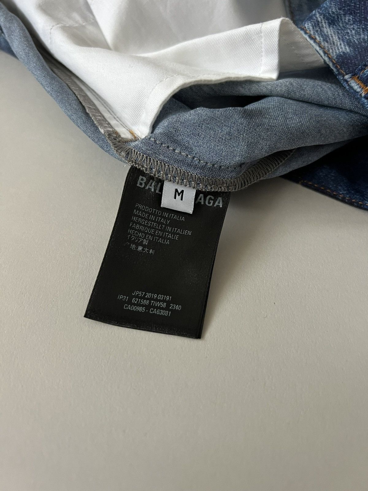 Balenciaga Balenciaga Baggy Trompe L'oeil Jeans Size US 32 / EU 48 - 10 Thumbnail